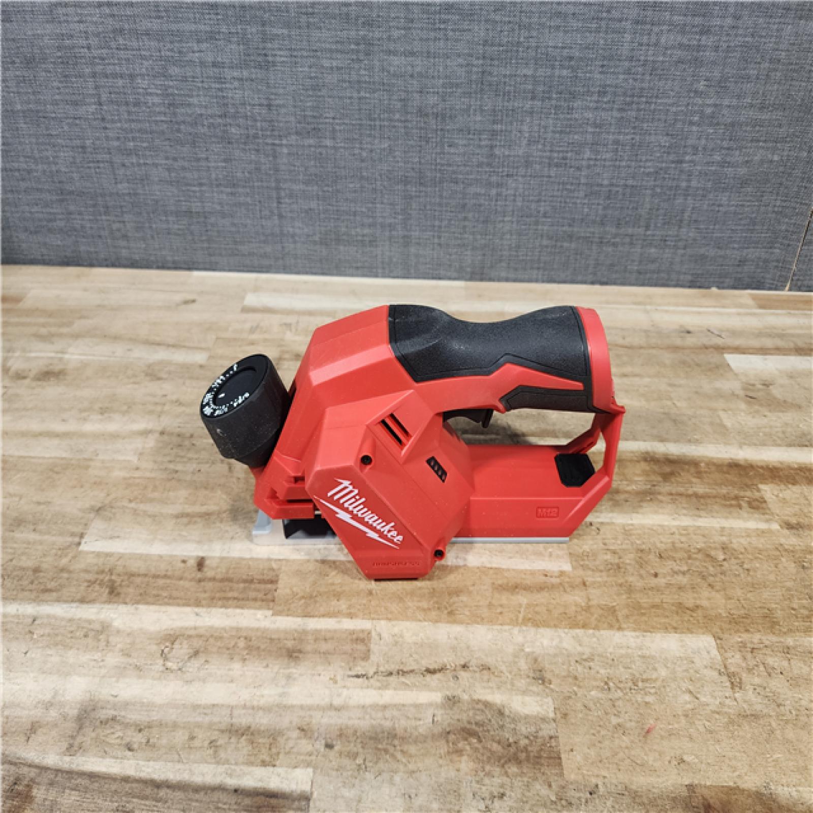 HOUSTON LOCATION - AS - IS M12 12V Lithium-Ion Brushless Cordless 2 in. Planer (Tool-Only)