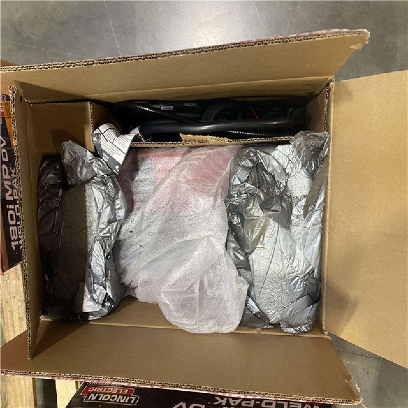 Dallas Location - As-Is Lincoln Electric Weld Pak 180I MP DV K5257-1
