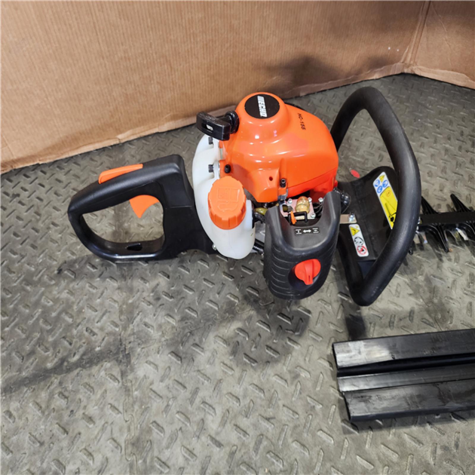 HOUSTON LOCATION - AS-IS ECHO 24 in. 21.2 cc Gas 2-Stroke Hedge Trimmer