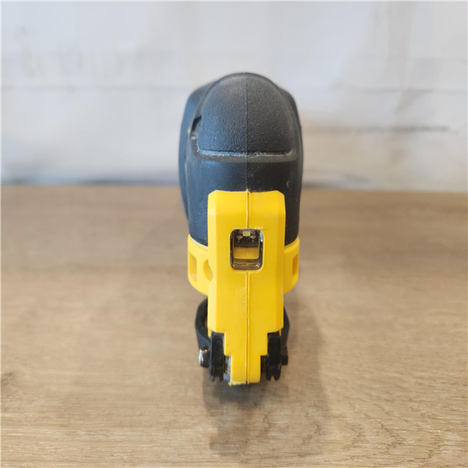 AS-IS- ATOMIC 20V MAX Cordless Brushless Oscillating Multi Tool (Tool Only)