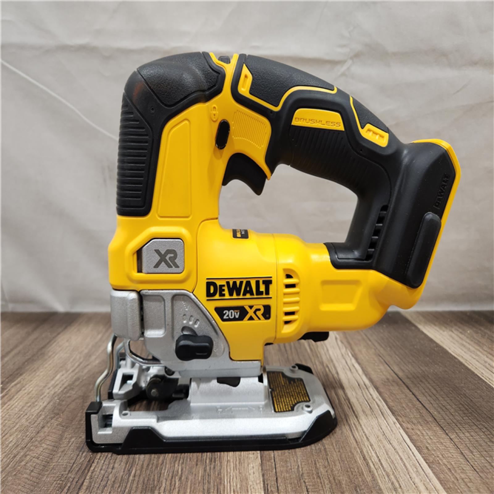 AS-IS- DeWalt 20V MAX XR Cordless Brushless Jigsaw (Tool Only)