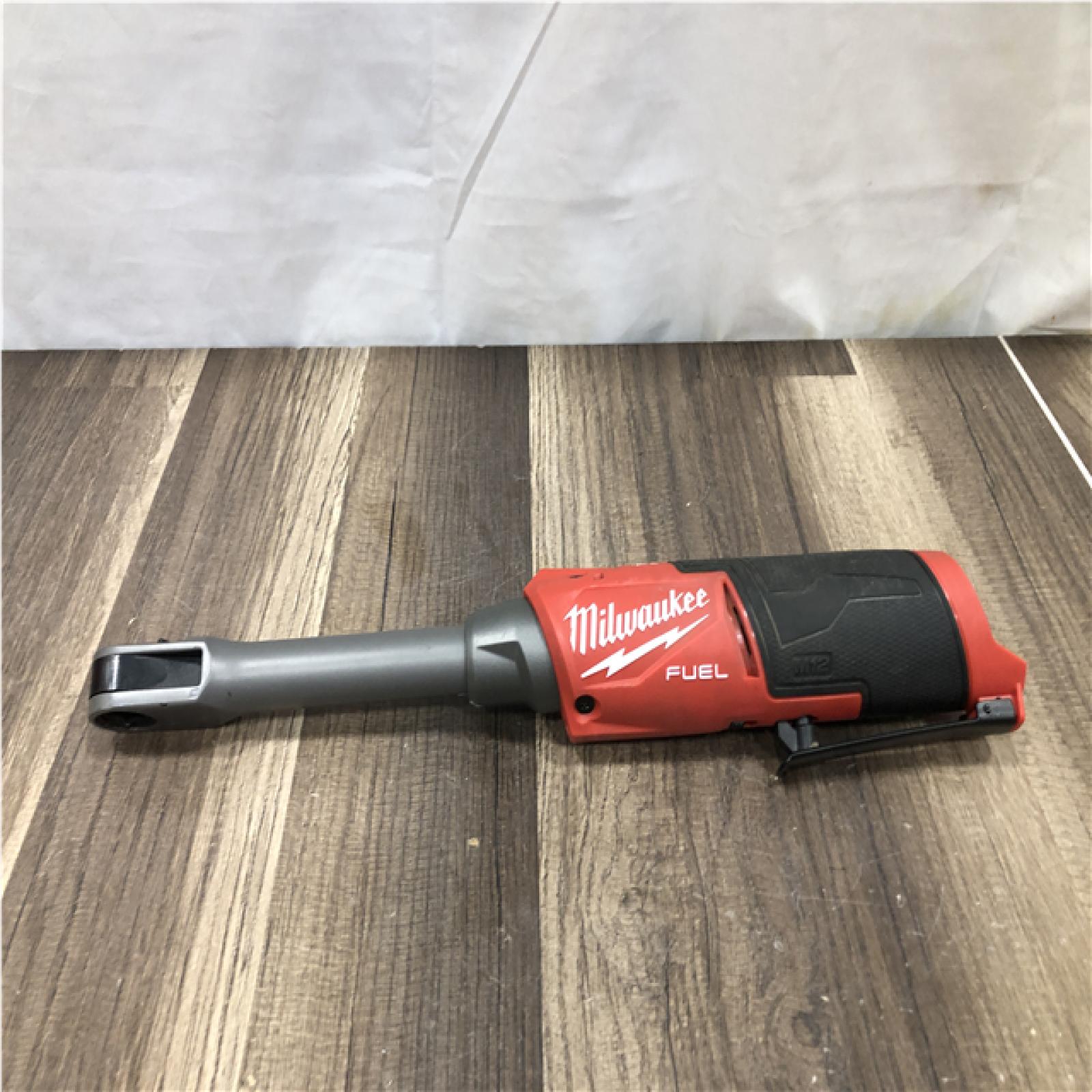 AS-IS Milwaukee FUEL INSIDER 12V Lithium-Ion Brushless Cordless 1/4 in. - 3/8 in. Extended Reach Box Ratchet (Tool-Only)