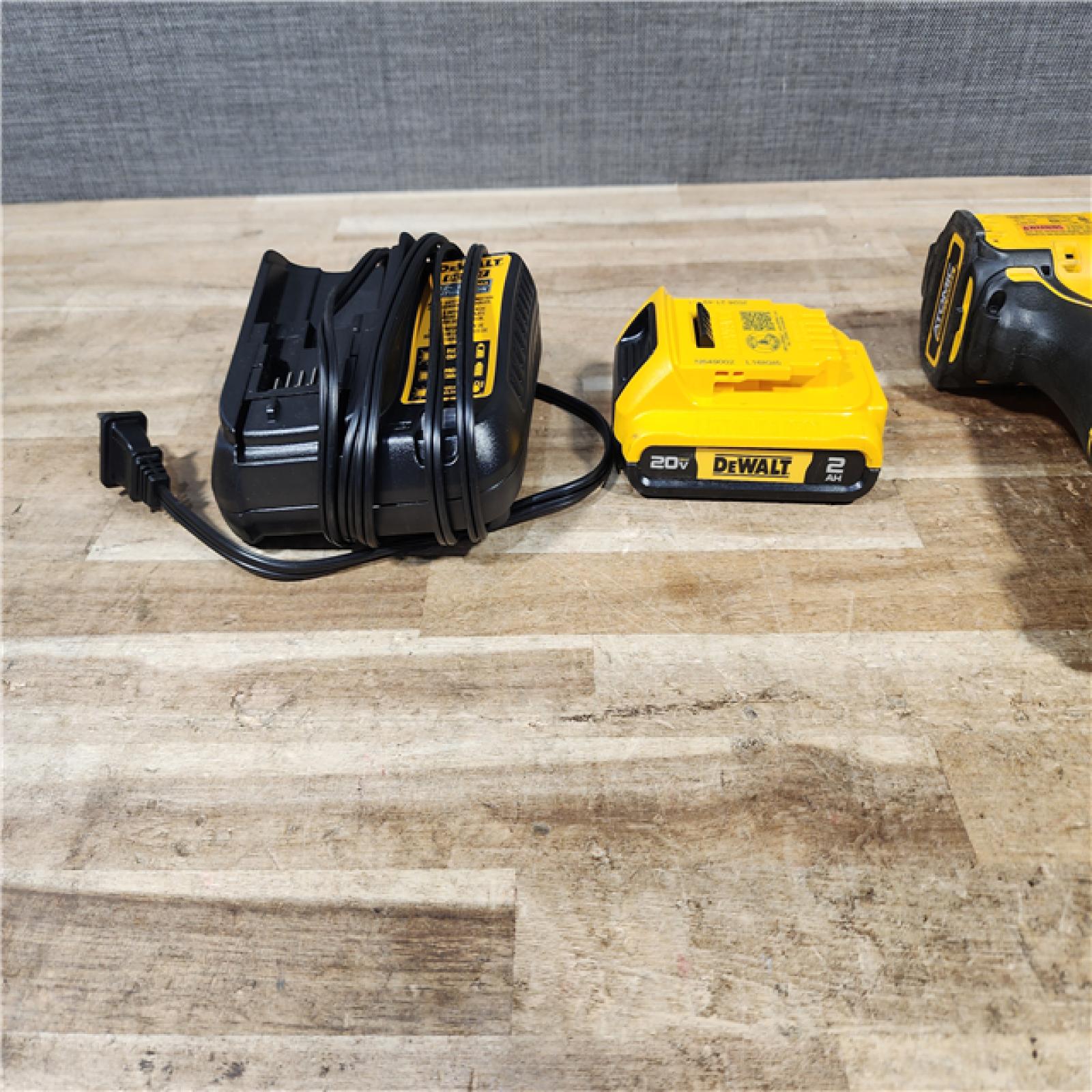 HOUSTON LOCATION - AS - IS DEWALT Atomic 20V Max Lithium-Ion Brushless Cordless Compact 1/4 in. Impact Driver Kit