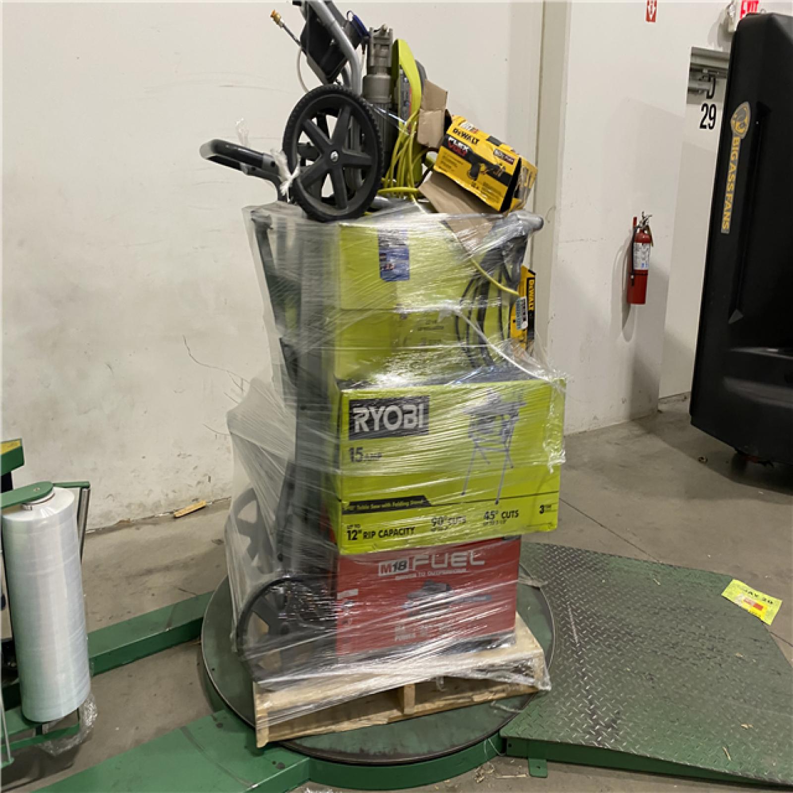 Dallas Location - As-Is Tool Pallet
