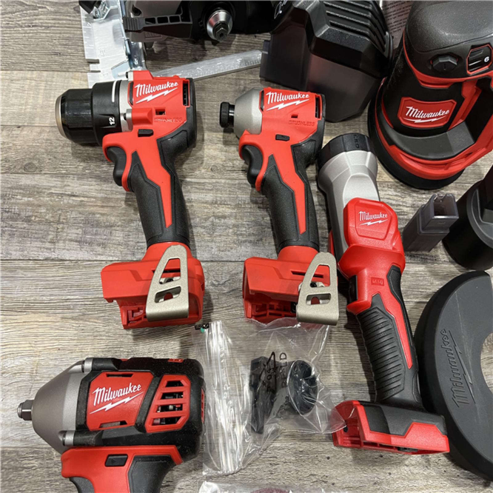 AS-IS Milwaukee 18V Lithium-Ion Cordless (8-Tool) Combo Kit