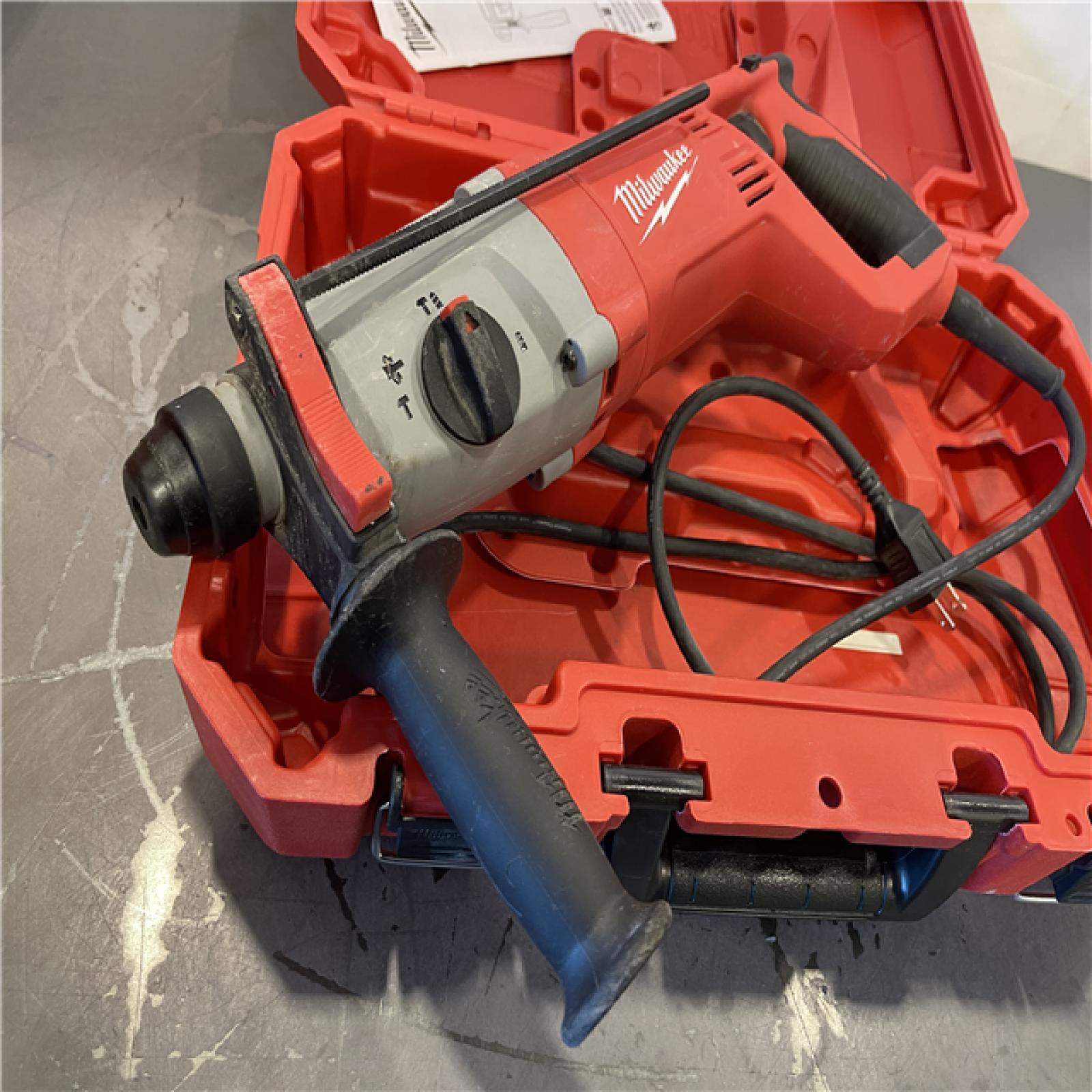 AS-IS - Milwaukee 8 Amp Corded 1 in. SDS D-Handle Rotary Hammer