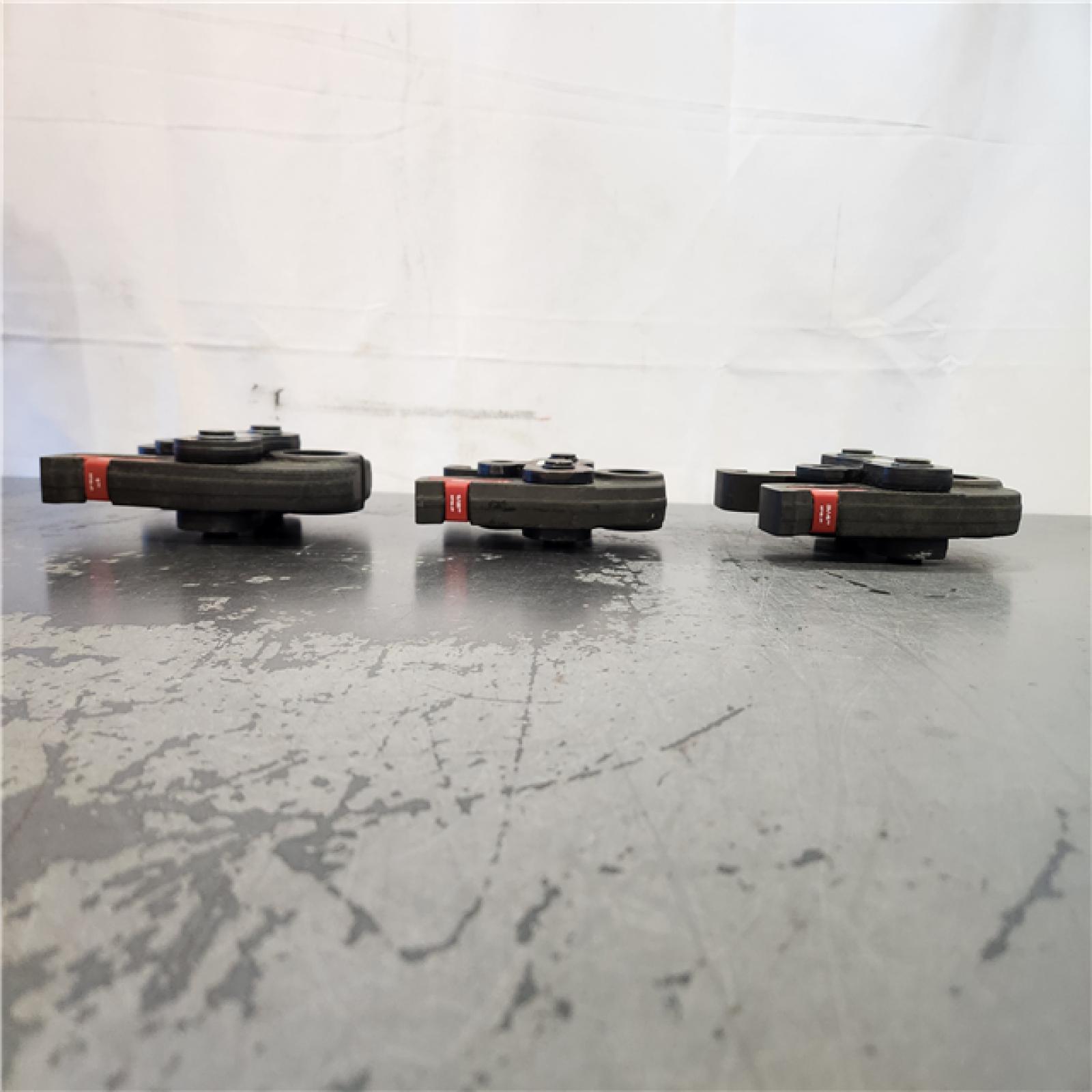 AS-IS- Milwaukee M18 1/2in. -1 in. Black Iron Press Tool Jaw Kit