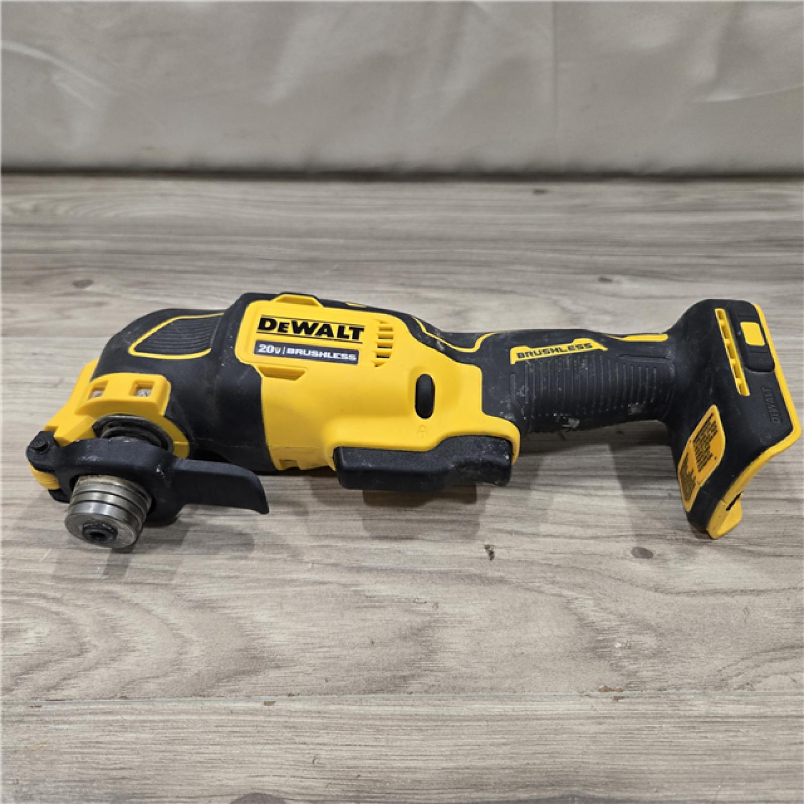 AS-IS DEWALT ATOMIC 20V MAX Cordless Oscillating Multi Tool (Tool Only)