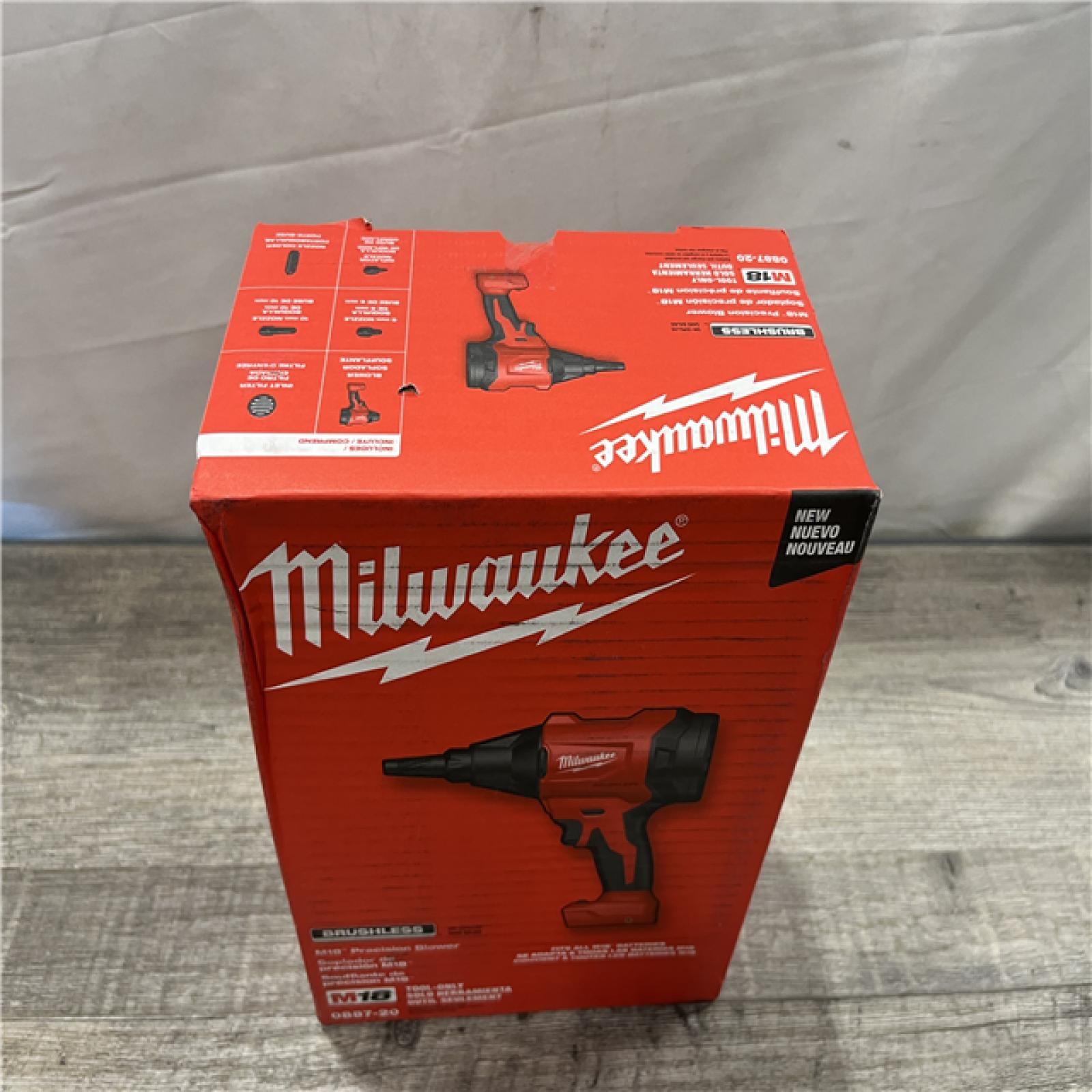 NEW - Milwaukee 18V Lithium-Ion 570 MPH Brushless Cordless Precision Blower (Tool-Only)