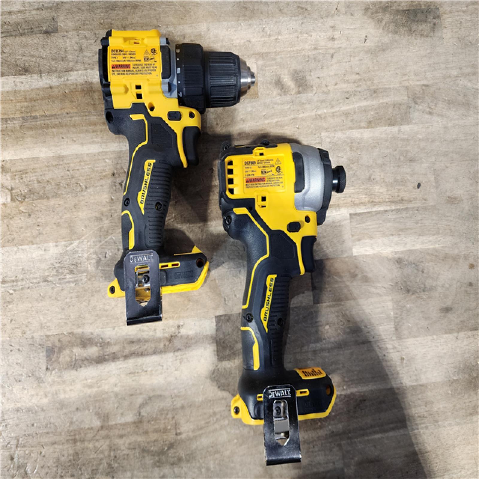 HOUSTON LOCATION - AS-IS Dewalt DCK225D2 20V MAX ATOMIC Brushless Compact Lithium-Ion 1/2 in. Cordless Drill Driver and 1/4 in. Impact Driver Combo Kit with 2 Batteries 2 Ah