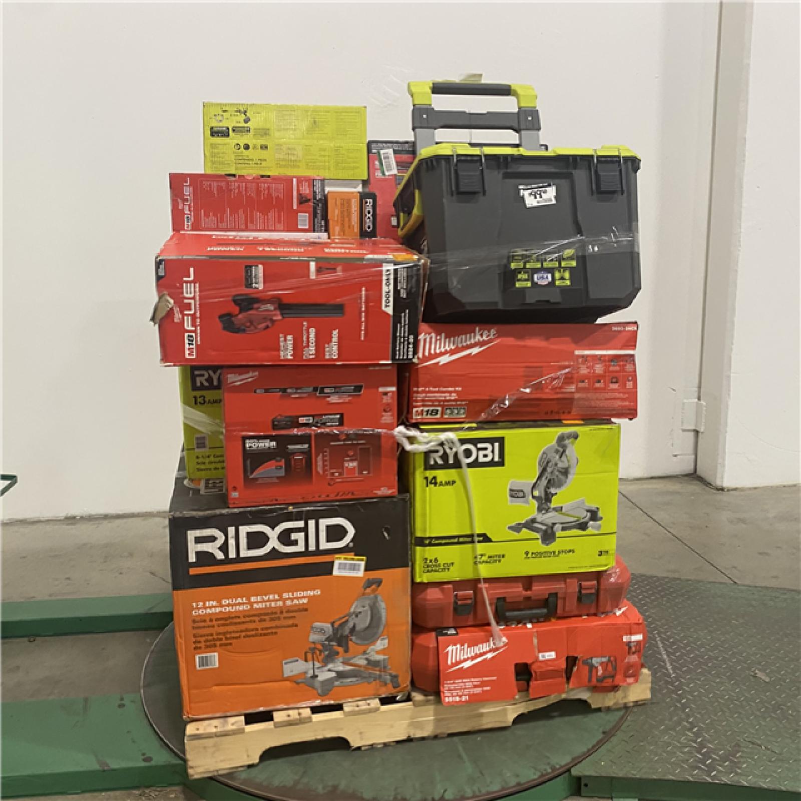 Dallas Location - As-Is Tool Pallet