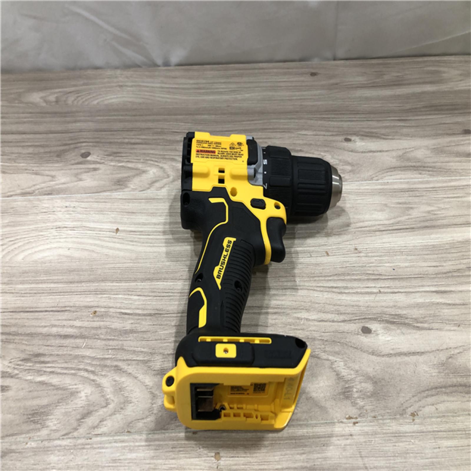 AS-IS DEWALT Atomic 20V Lithium-Ion Cordless Compact 1/2 in. Drill/Driver Kit