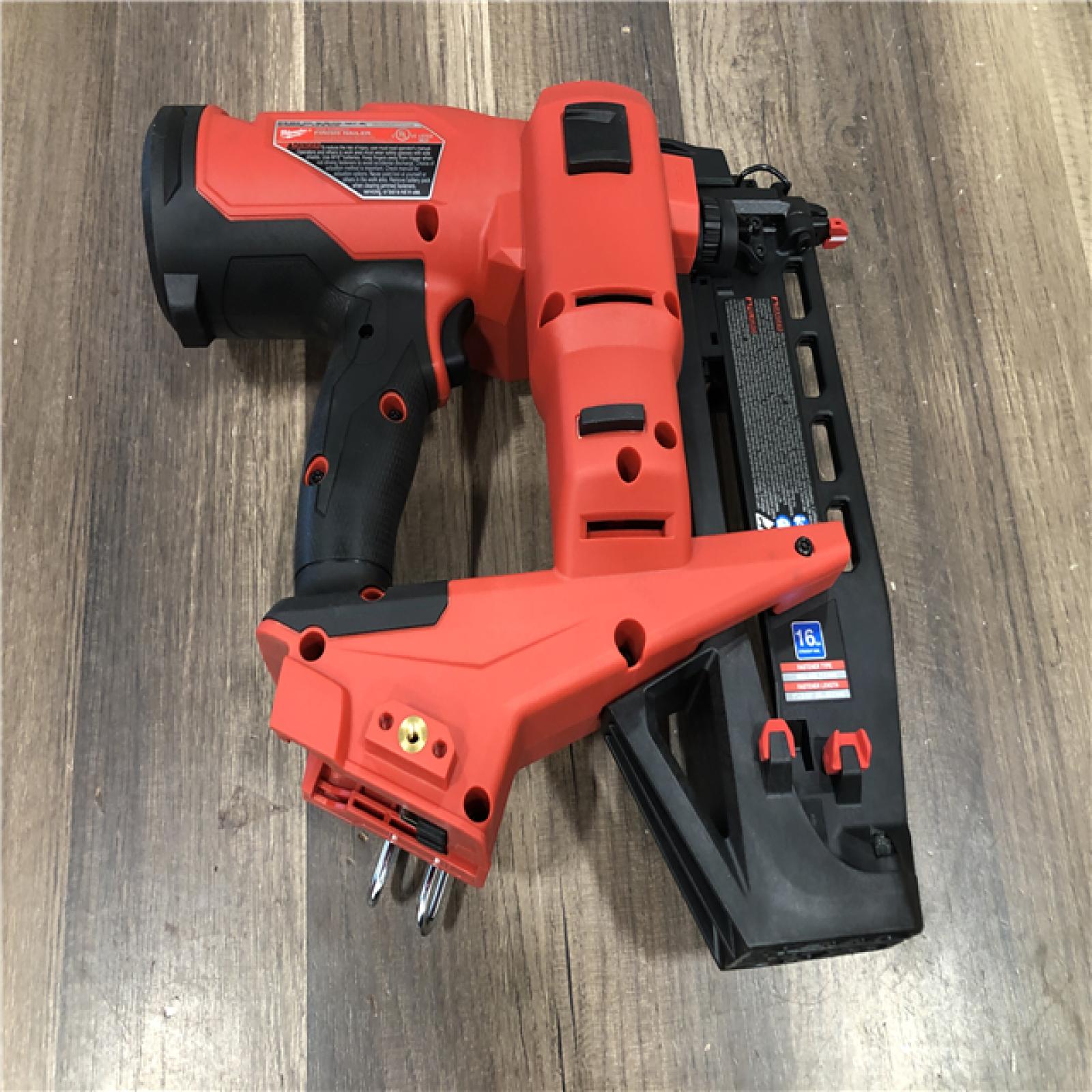AS-IS Milwaukee FUEL 18-Volt Lithium-Ion Brushless Cordless Gen ll 16-Gauge Straight Finish Nailer (Tool Only)