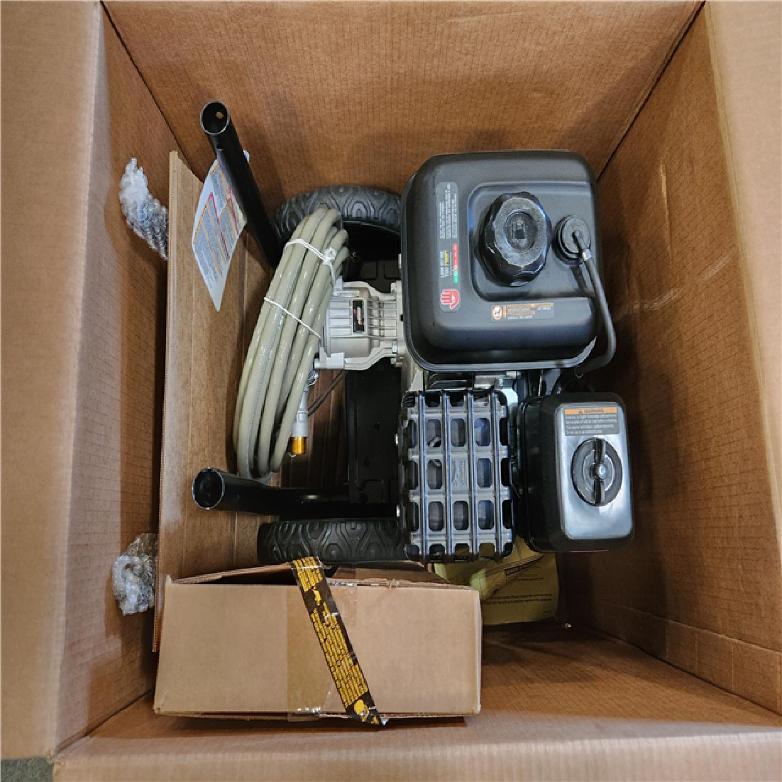 Phoenix NEW DEWALT 3400 PSI 2.5 GPM Gas Pressure Washer with Maintenance-Free Pump, Heavy-Duty Commercial Cold Water Power Washer