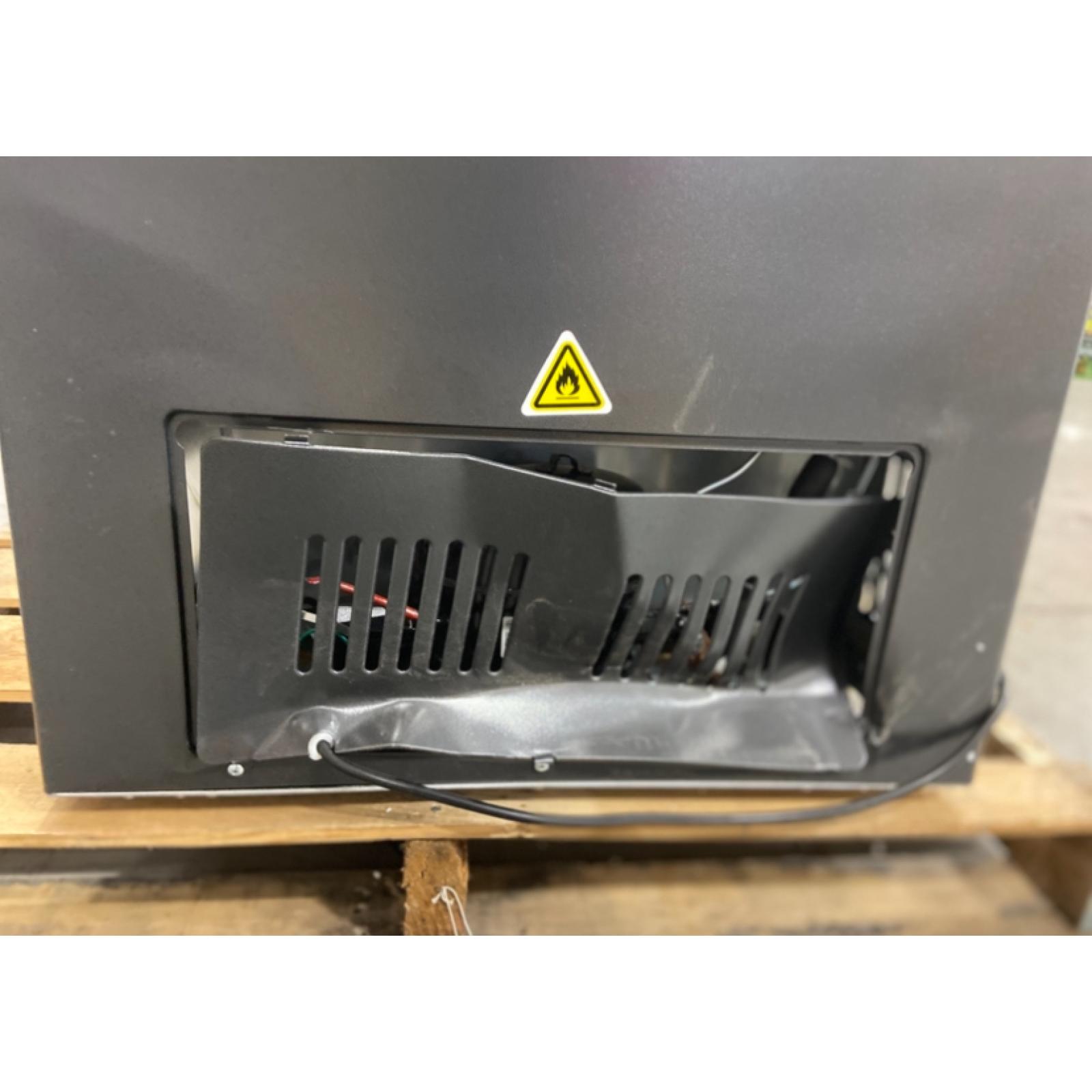 DALLAS LOCATION - Frigidaire 10 cu. ft. Freezer with Manual Defrost Chest Freezer Easy Drain in Black Garage Ready