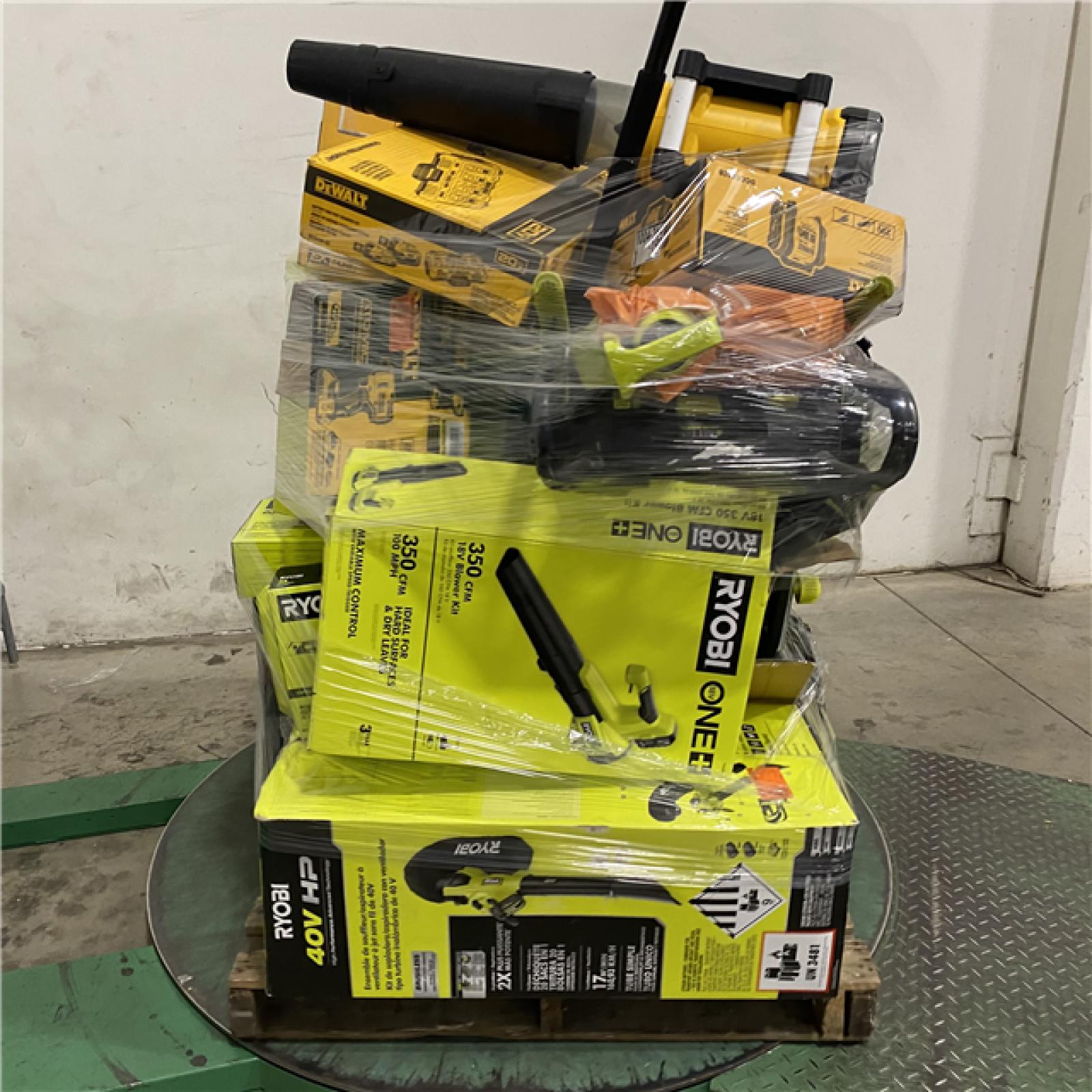 Dallas Location - As-Is Tool Pallet