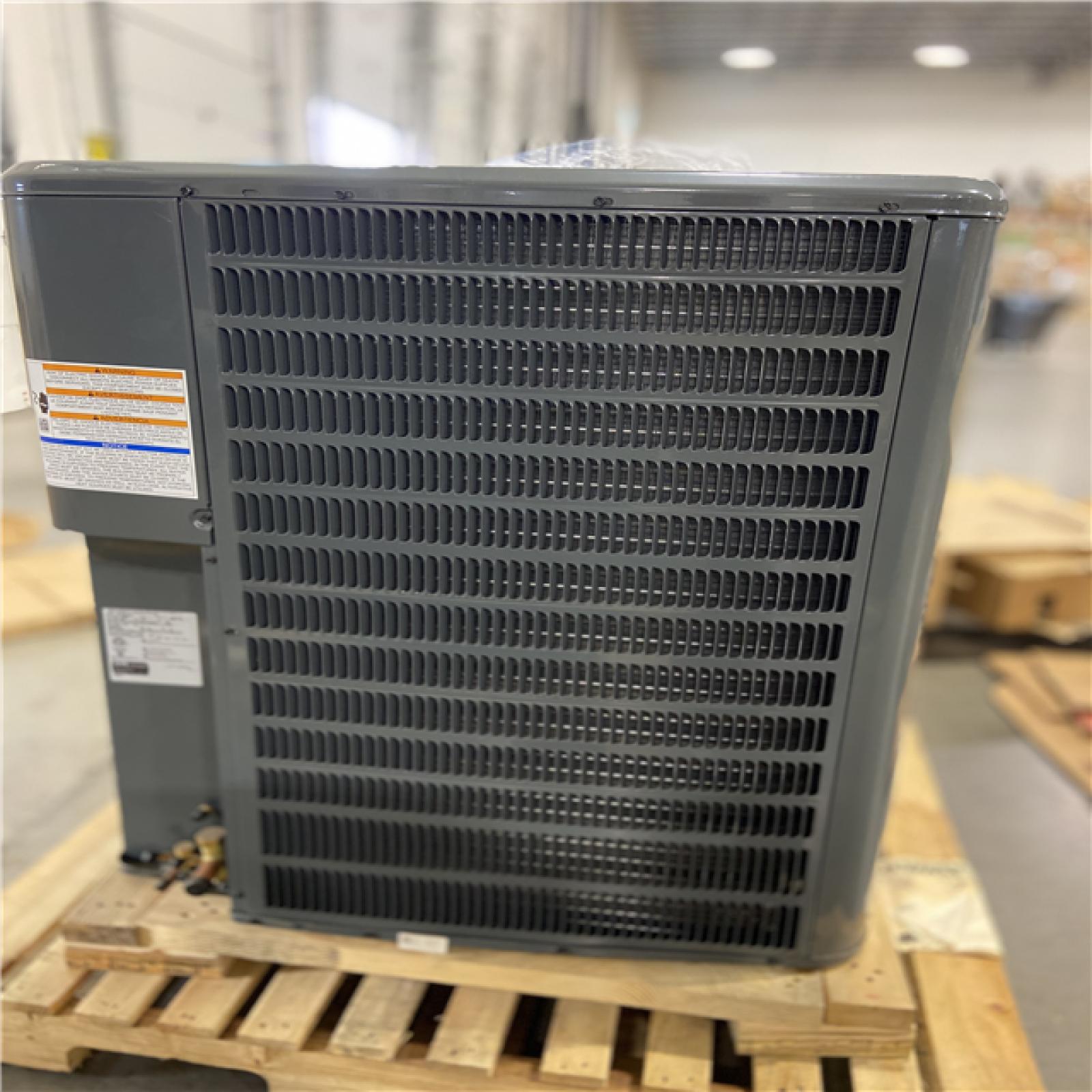 DALLAS LOCATION - Goodman 5 Ton 14.3 SEER2 Heat Pump Condenser