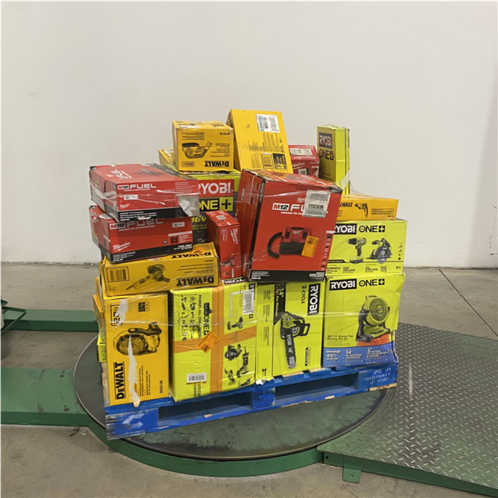 Dallas Location - As-Is Tool Pallet