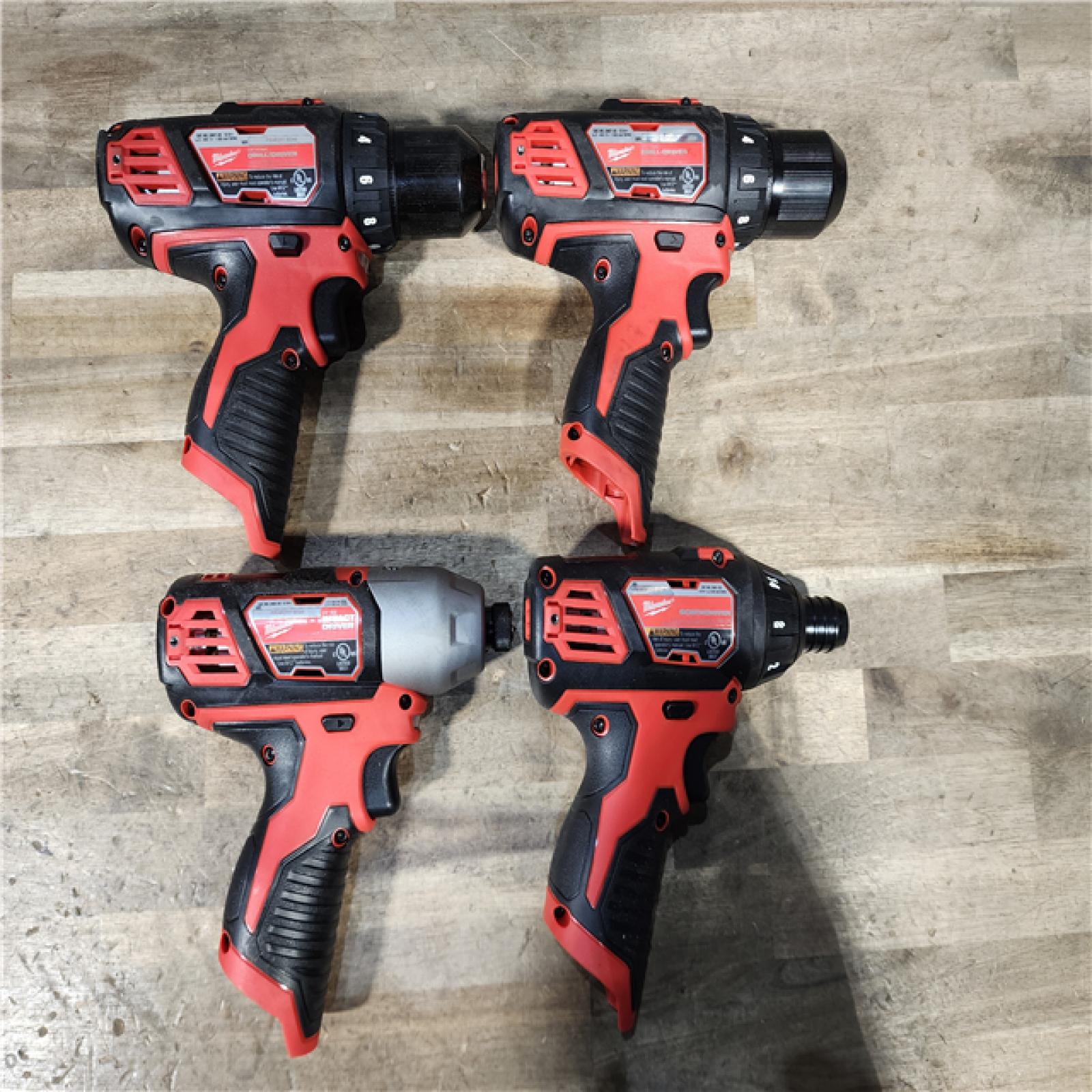 HOUSTON LOCATION - AS-IS MILWAUKEE 4 TOOL COMBO KIT W/ (2) BATTERY & CHARGER