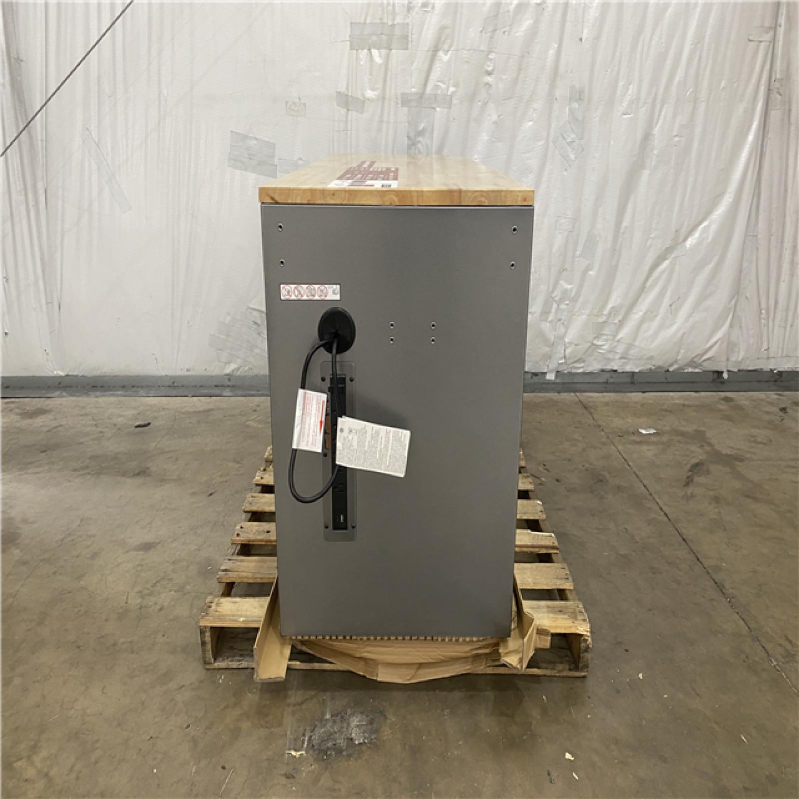 Houston Location AS-IS 61 IN 10-Drawer Mobile Workbench