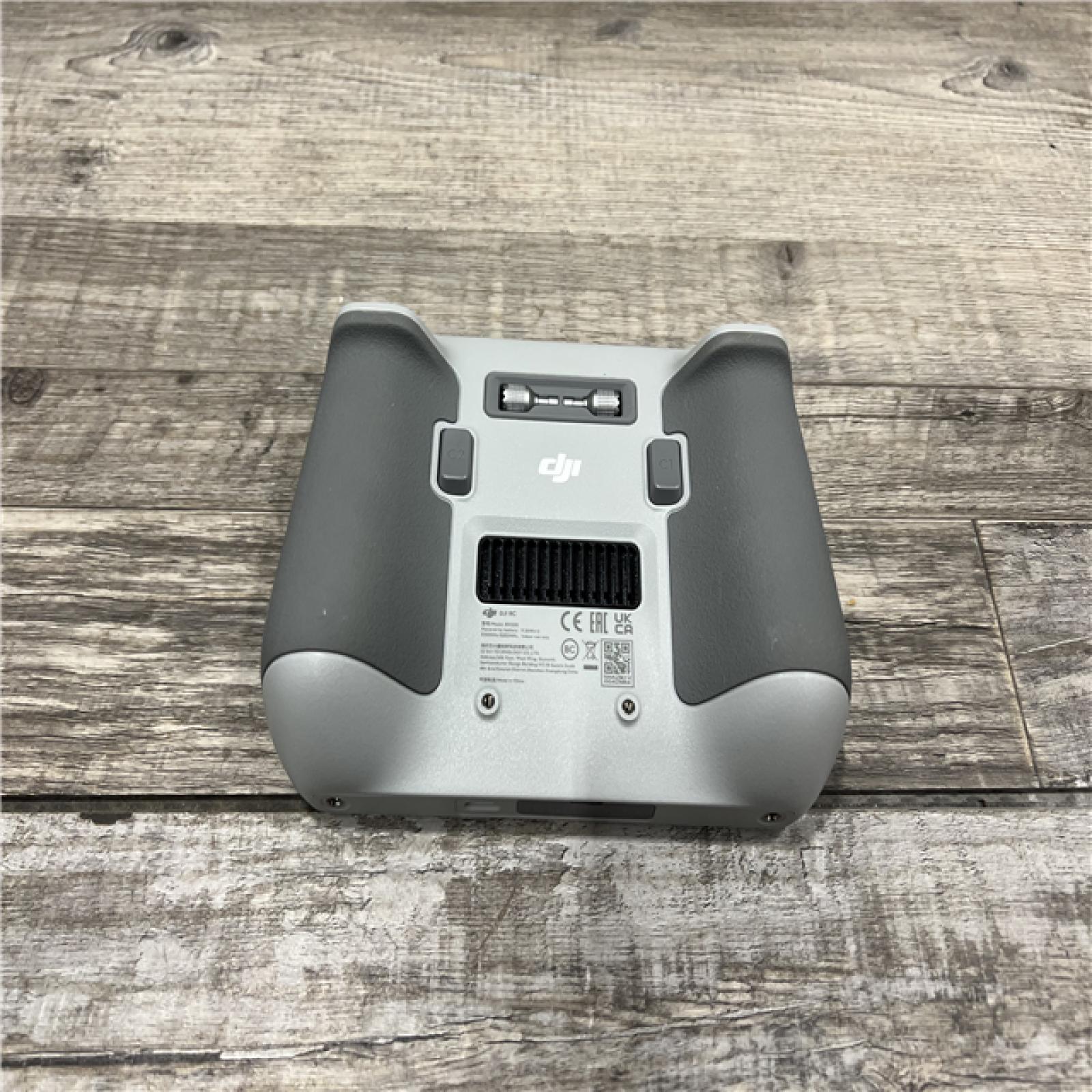 AS-IS DJI - Mini 3 Drone and Remote Control with Built-in Screen (DJI RC) - Gray