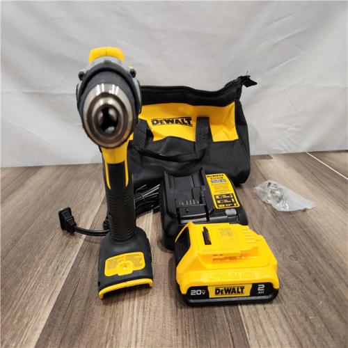 LIKE NEW! - DEWALT 20V  Cordless.5 in Drill Driver  2 Ah