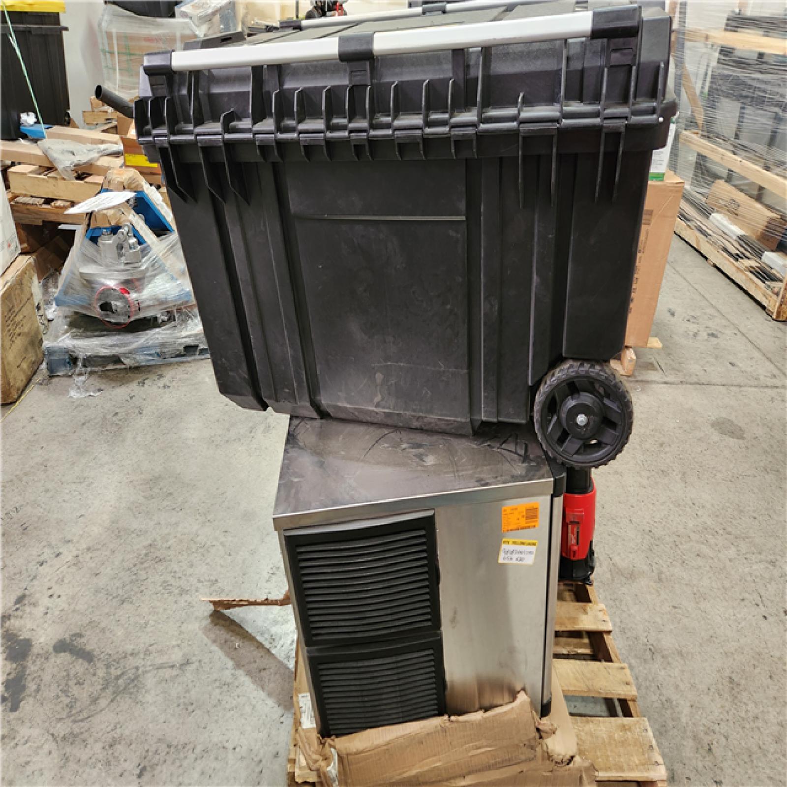 Phoenix AS-IS Mixed Home Improvement Pallet