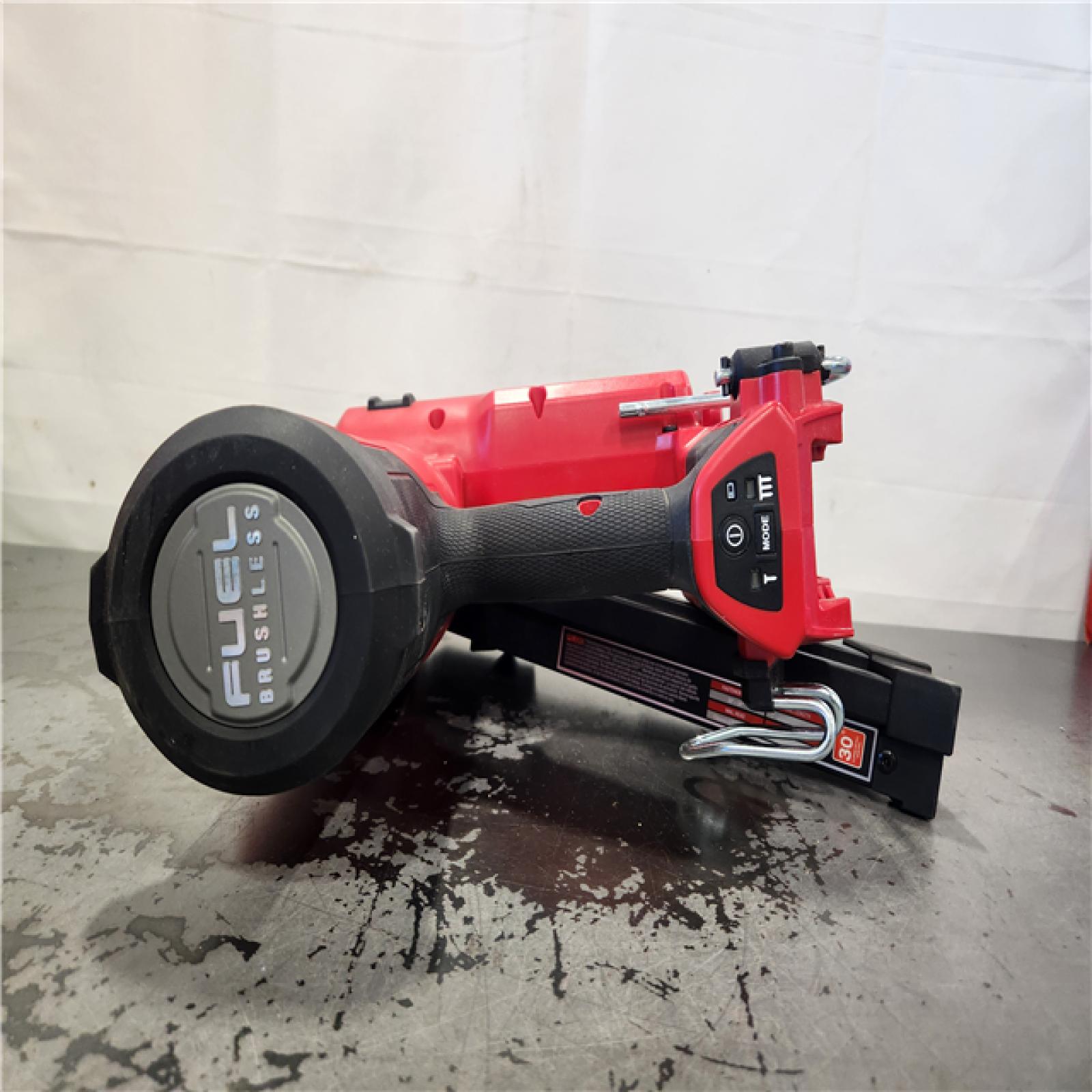 AS-IS- MILWAUKEE 21 DEGREE FRAMING NAILER (TOOL ONLY)