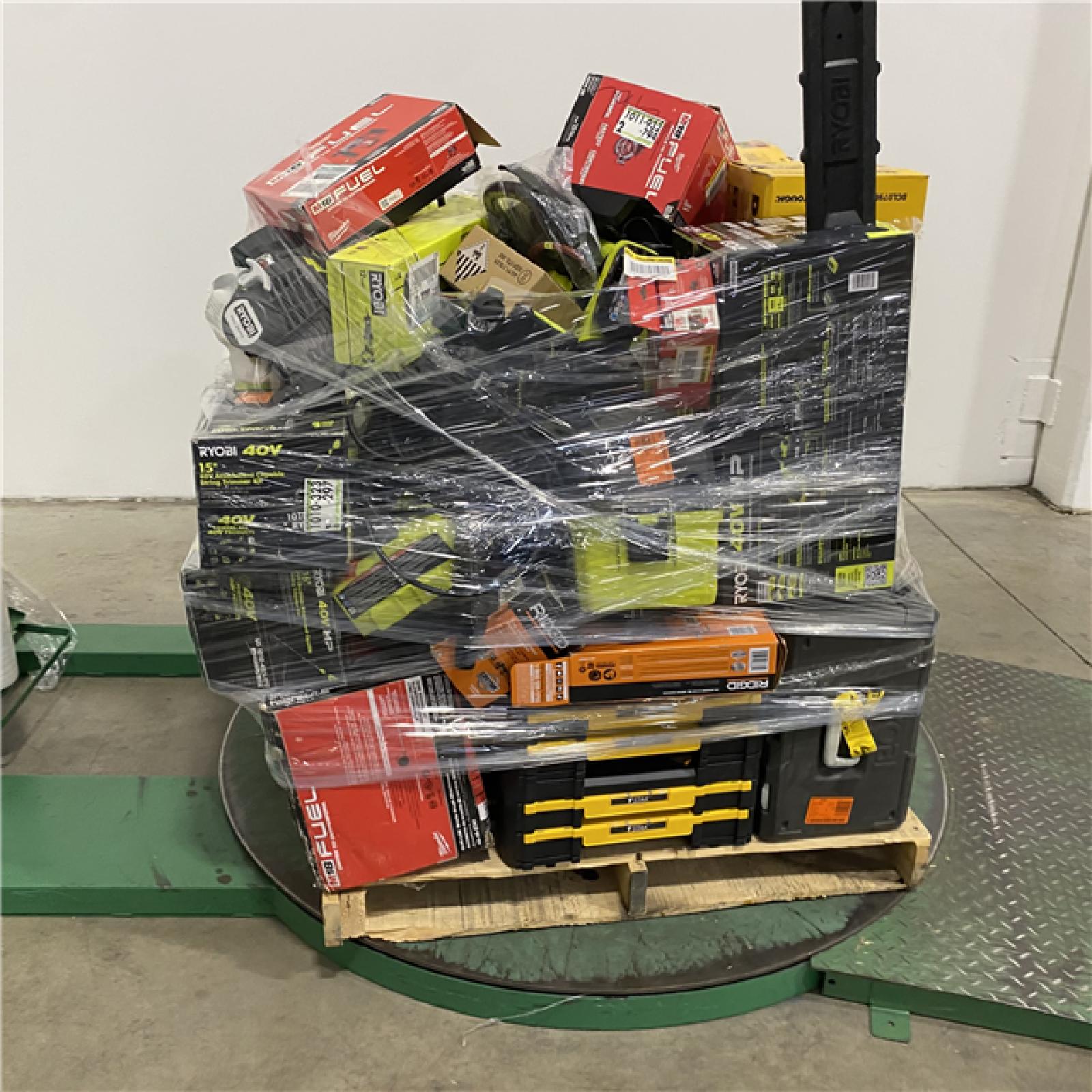 Dallas Location - As-Is Tool Pallet