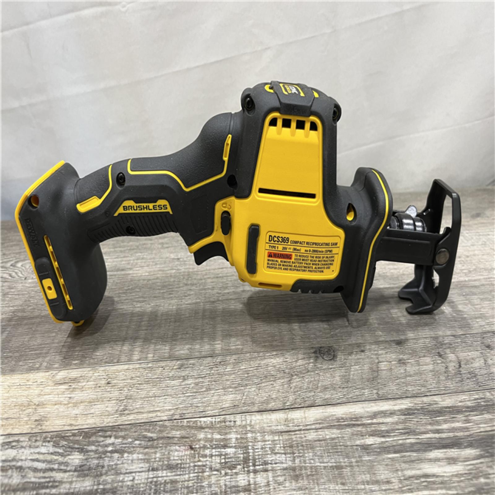 AS-IS DEWALT ATOMIC 20V MAX Cordless Brushless Compact Reciprocating Saw (Tool Only)