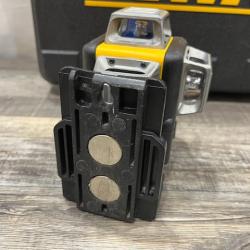 AS-IS DEWALT 12V MAX Lithium-Ion 100 ft. Green Self-Leveling 3-Beam 360 Degree Laser Level Kit