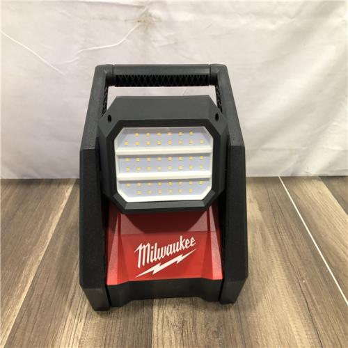 AS-IS Milwaukee GEN-2 18-Volt Lithium-Ion Cordless 4000 Lumens ROVER LED AC/DC Flood Light (Tool-Only)