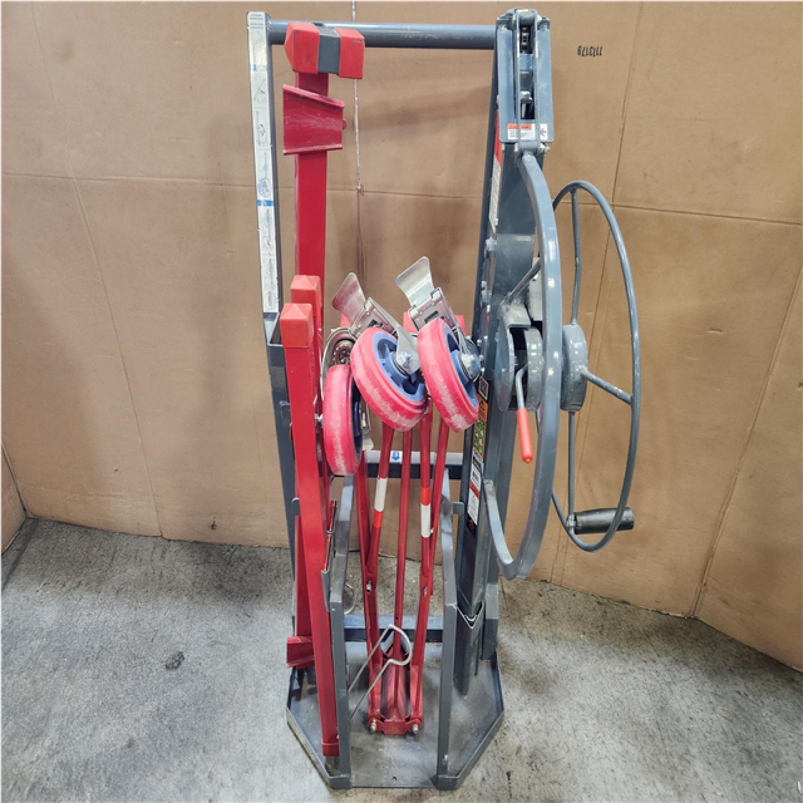 Phoenix USED Metaltech Build Man Drywall & Panel Hoist
