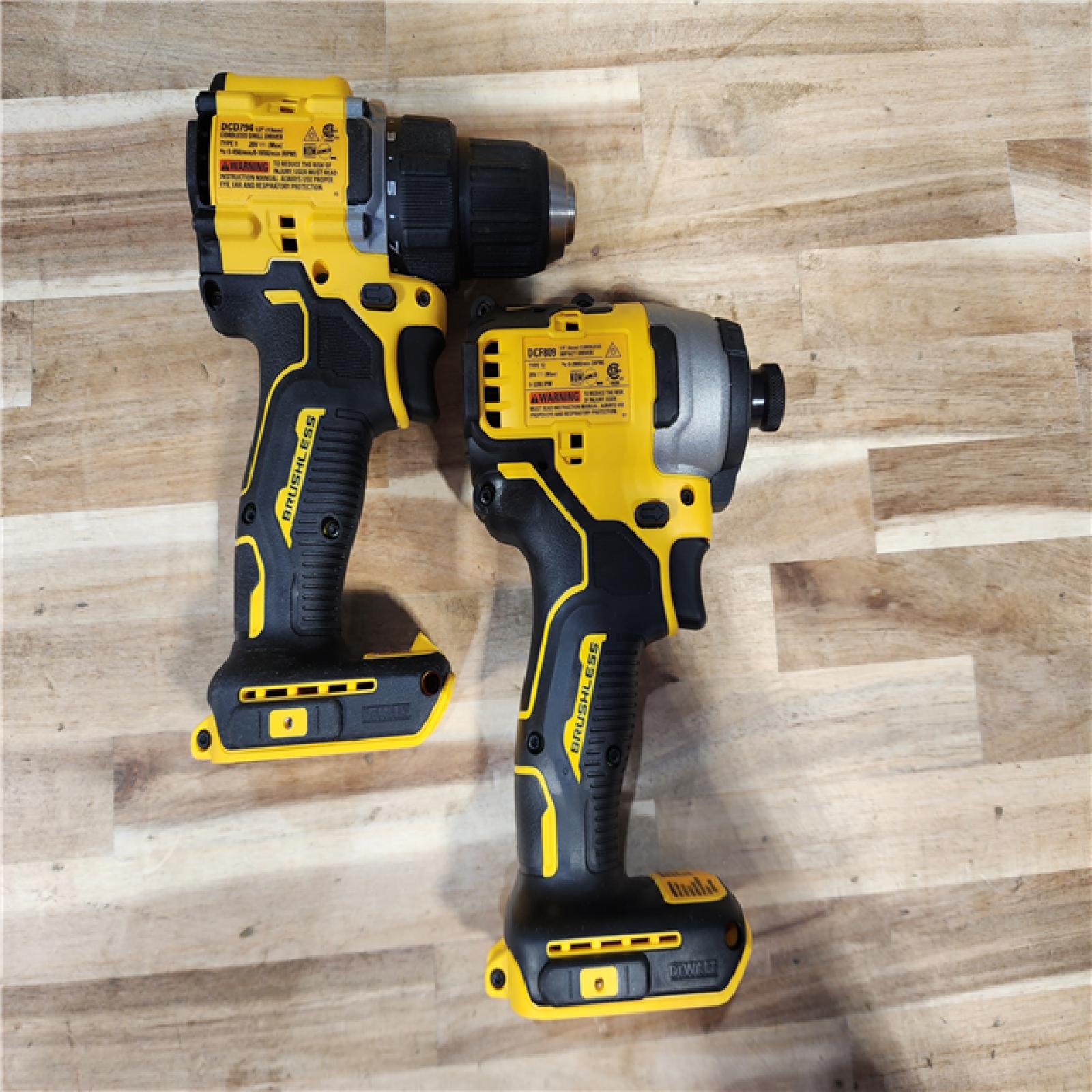 HOUSTON LOCATION - AS-IS DEWALT ATOMIC 20-Volt MAX Lithium-Ion Cordless Combo Kit