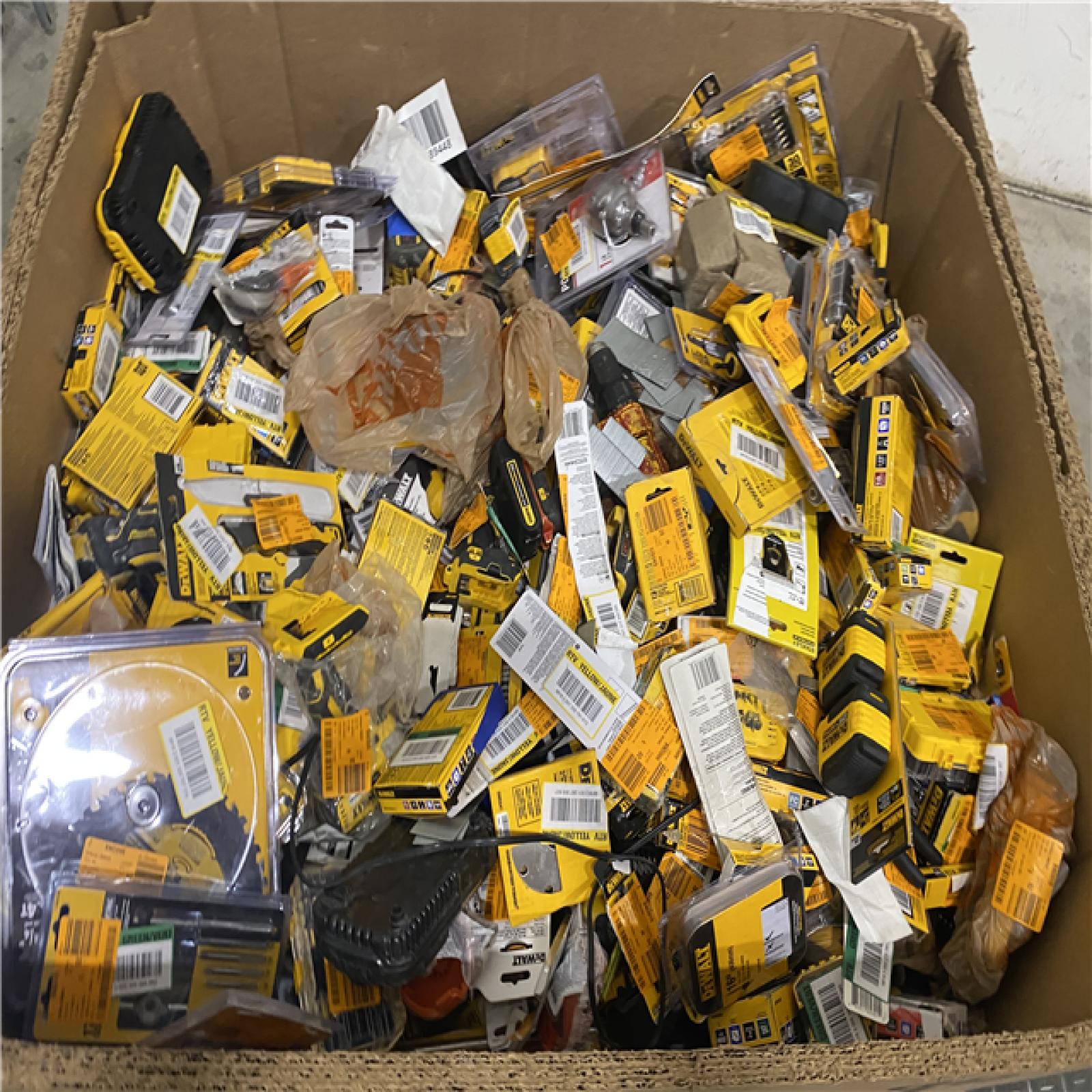 Dallas Location - As-Is DEWALT Tool Pallet