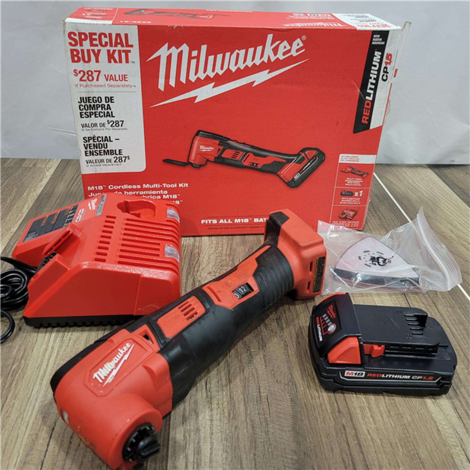 AS-IS Milwaukee 2626-21 M18 18-Volt Lithium-Ion Cordless Oscillating Multi-Tool Kit