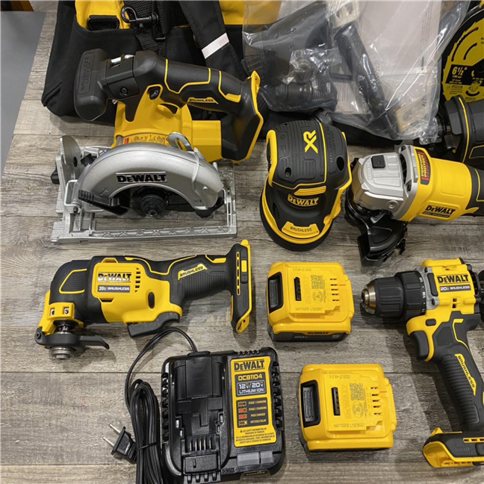 AS-IS DEWALT 20V Lithium-Ion Cordless 8-Tool Combo Kit
