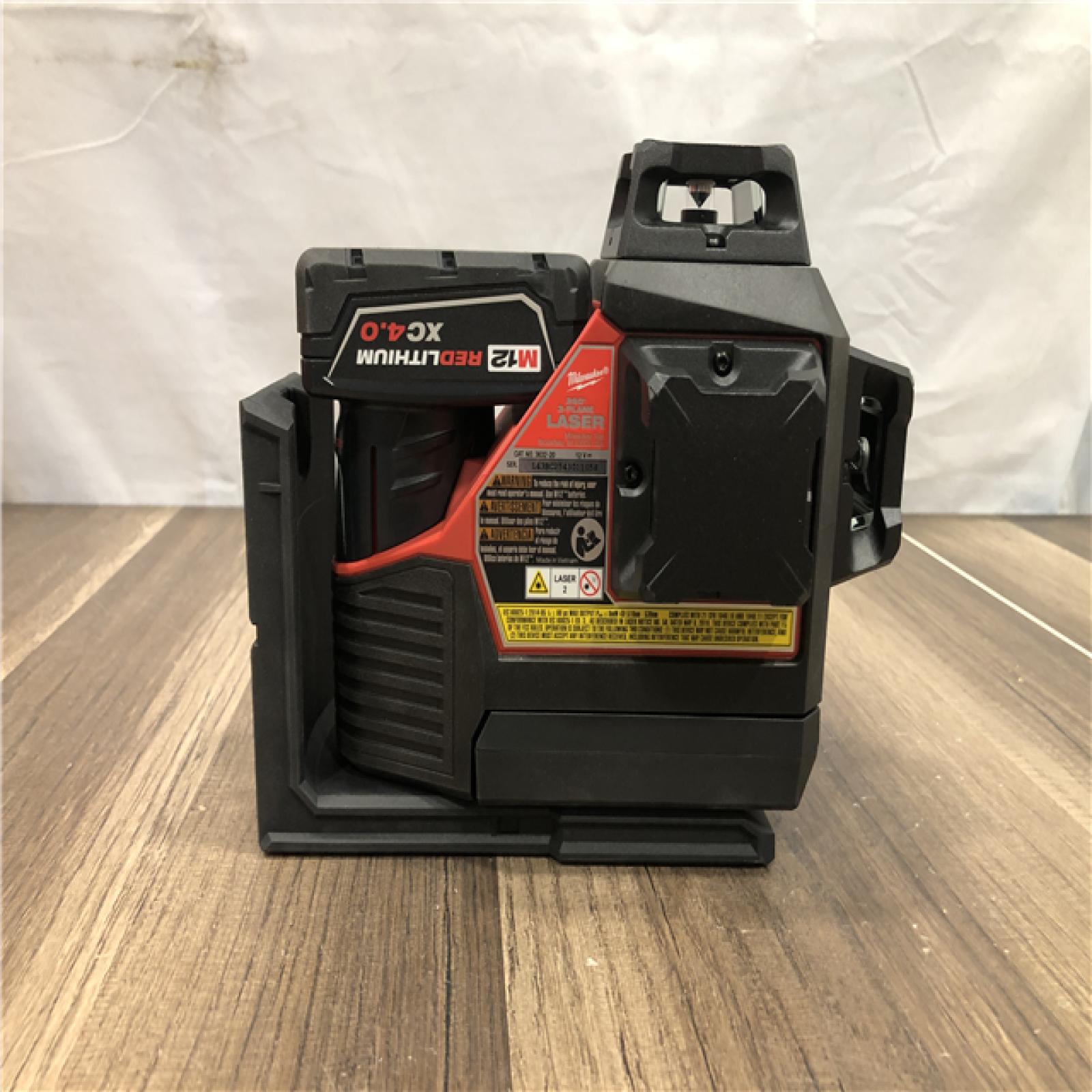 AS-IS Milwaukee 12-Volt Lithium-Ion Cordless Green 250 ft. 3-Plane Laser Level Kit