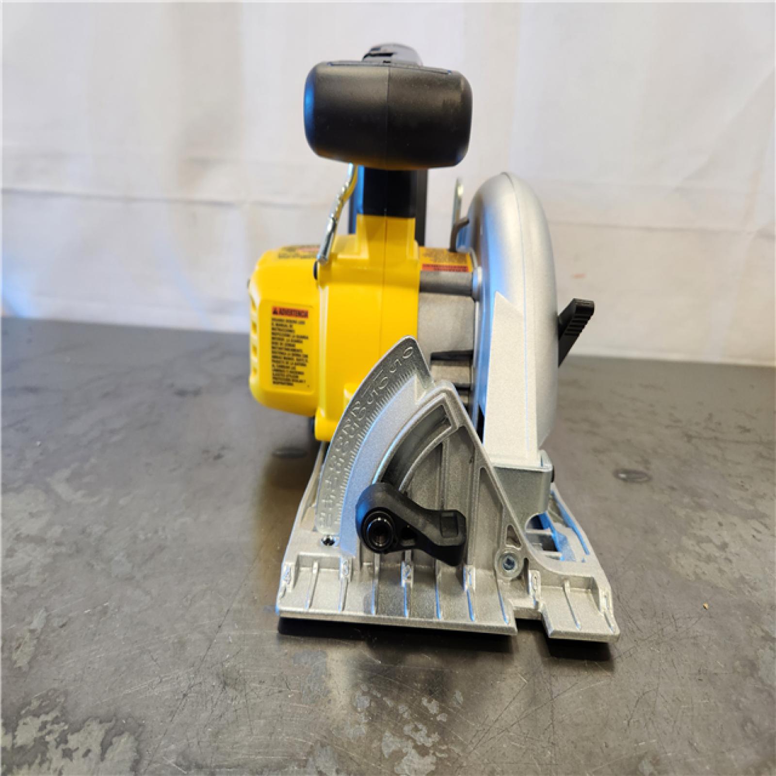 AS-IS- DeWALT DCS565B 20V Max Brushless 6.5   Cordless Circular Saw