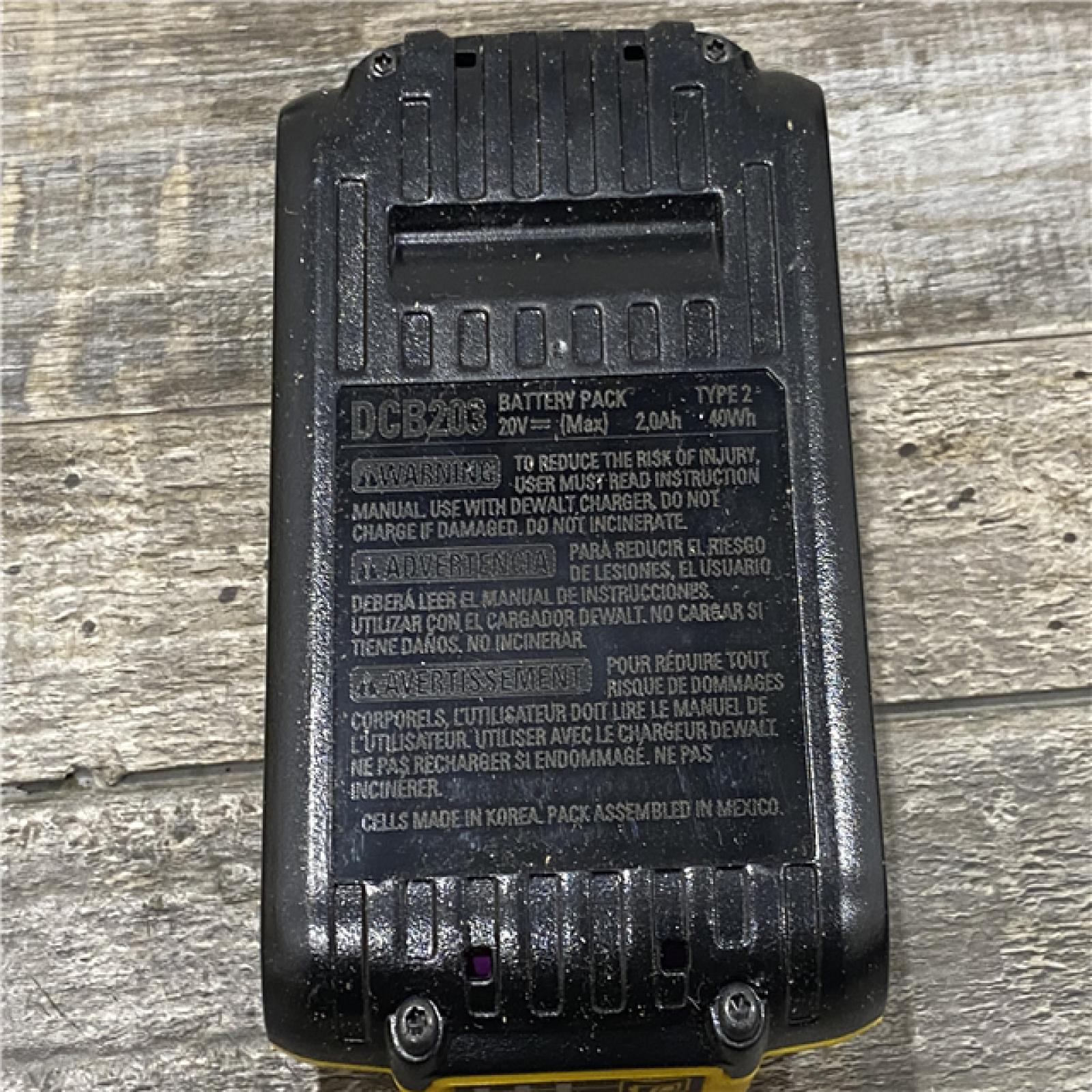 AS-IS DEWALT Atomic 20V Max Lithium-Ion Brushless Cordless Compact 1/4 in. Impact Driver Kit