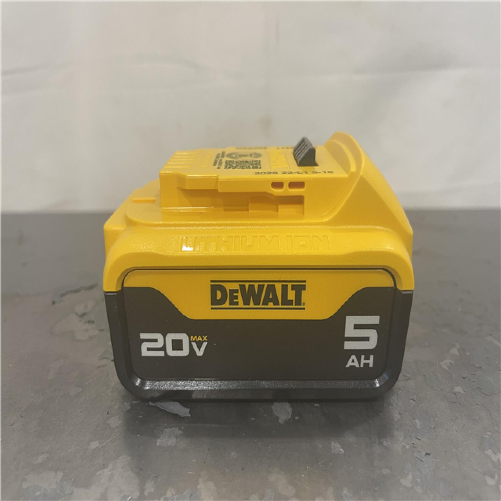 AS-IS- Dewalt 20-Volt MAX XR Lithium-Ion Premium Battery Pack 5.0Ah
