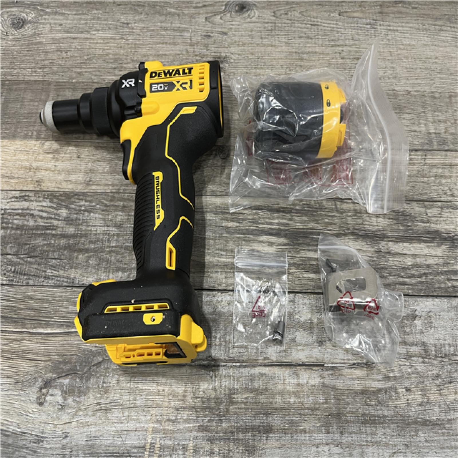 AS-IS DEWALT 20-Volt MAX Cordless 3/16 in. Rivet Tool (Tool-Only)