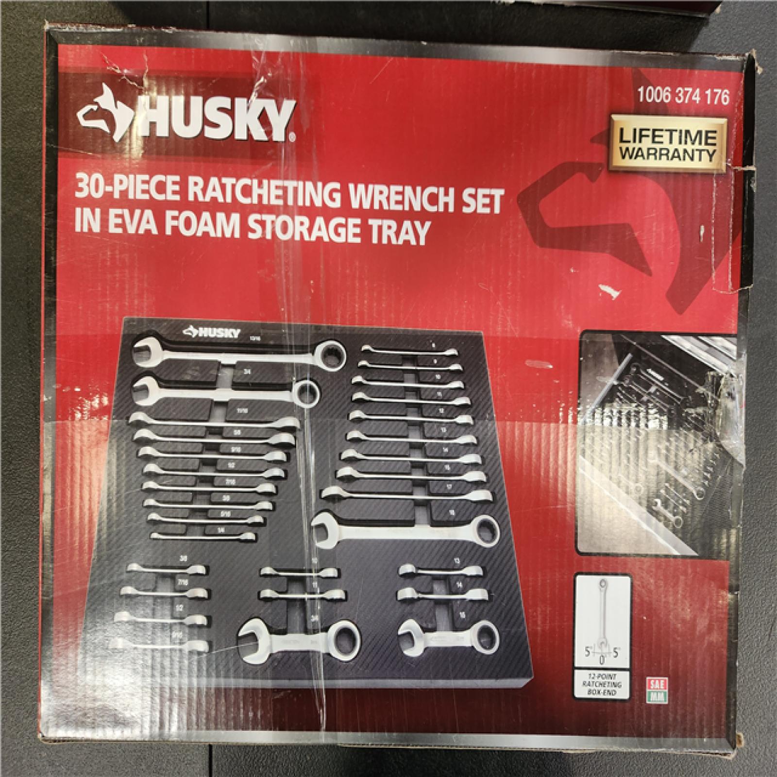 Phoenix NEW Husky 370-Piece SAE/Metric Mechanics Tool Set with Impact Sockets and Foam Storage Trays