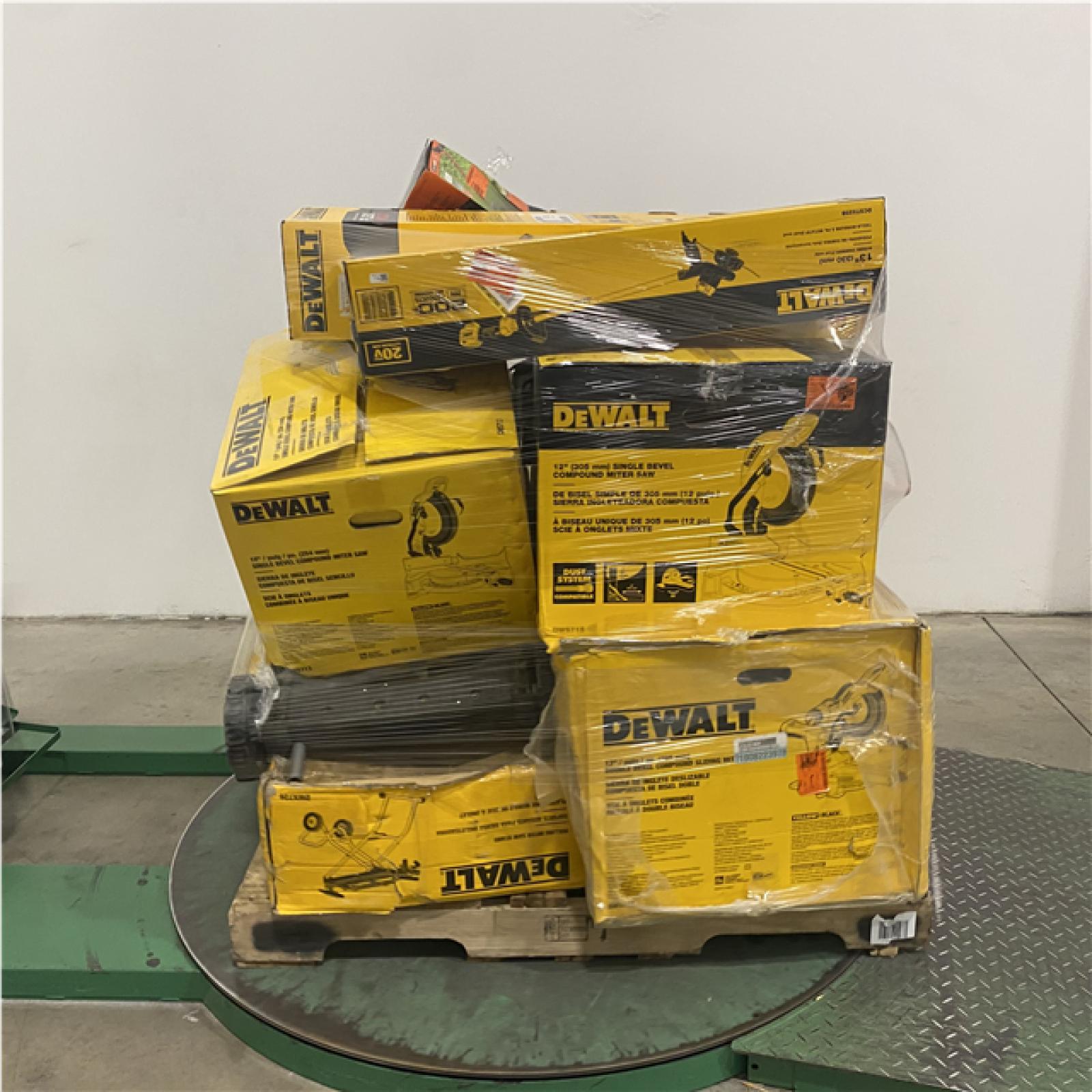 Dallas Location - As-Is Tool Pallet