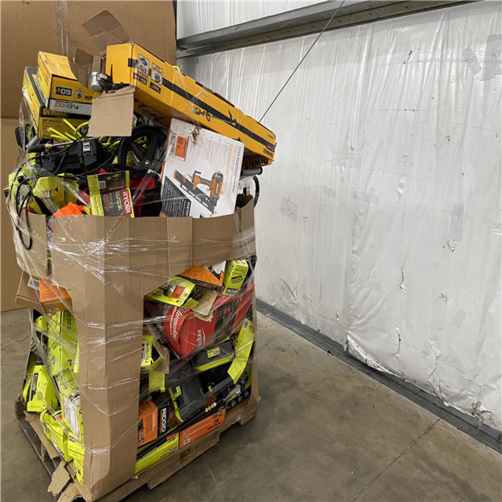 Houston Location AS IS - Tool Pallet