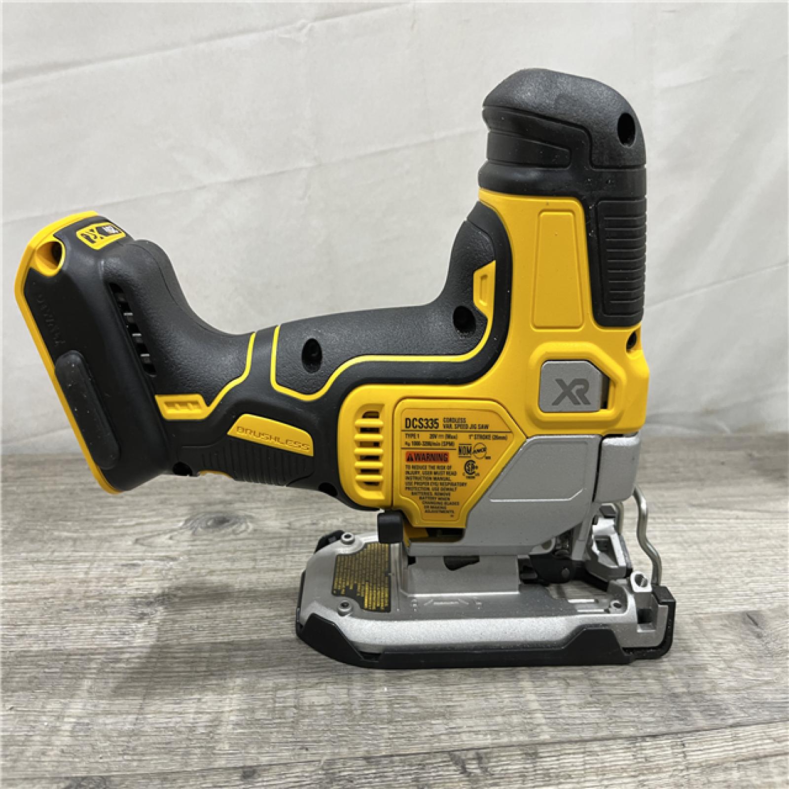 AS-IS DEWALT 20V MAX XR Cordless Barrel Grip Jigsaw (Tool Only)