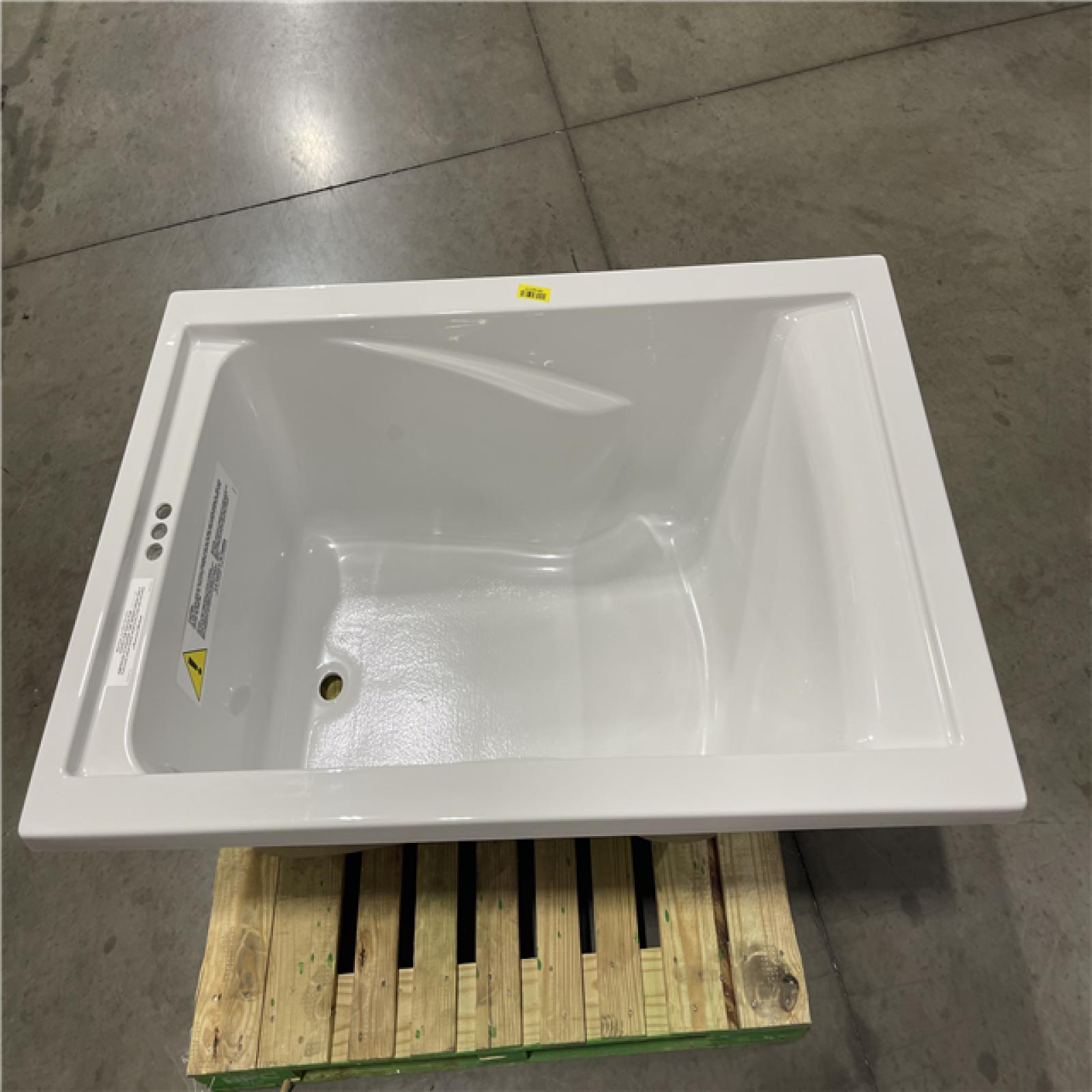 DALLAS LOCATION- American Standard EverClean 60 in. x 36 in. Rectangular Soaking Bathtub