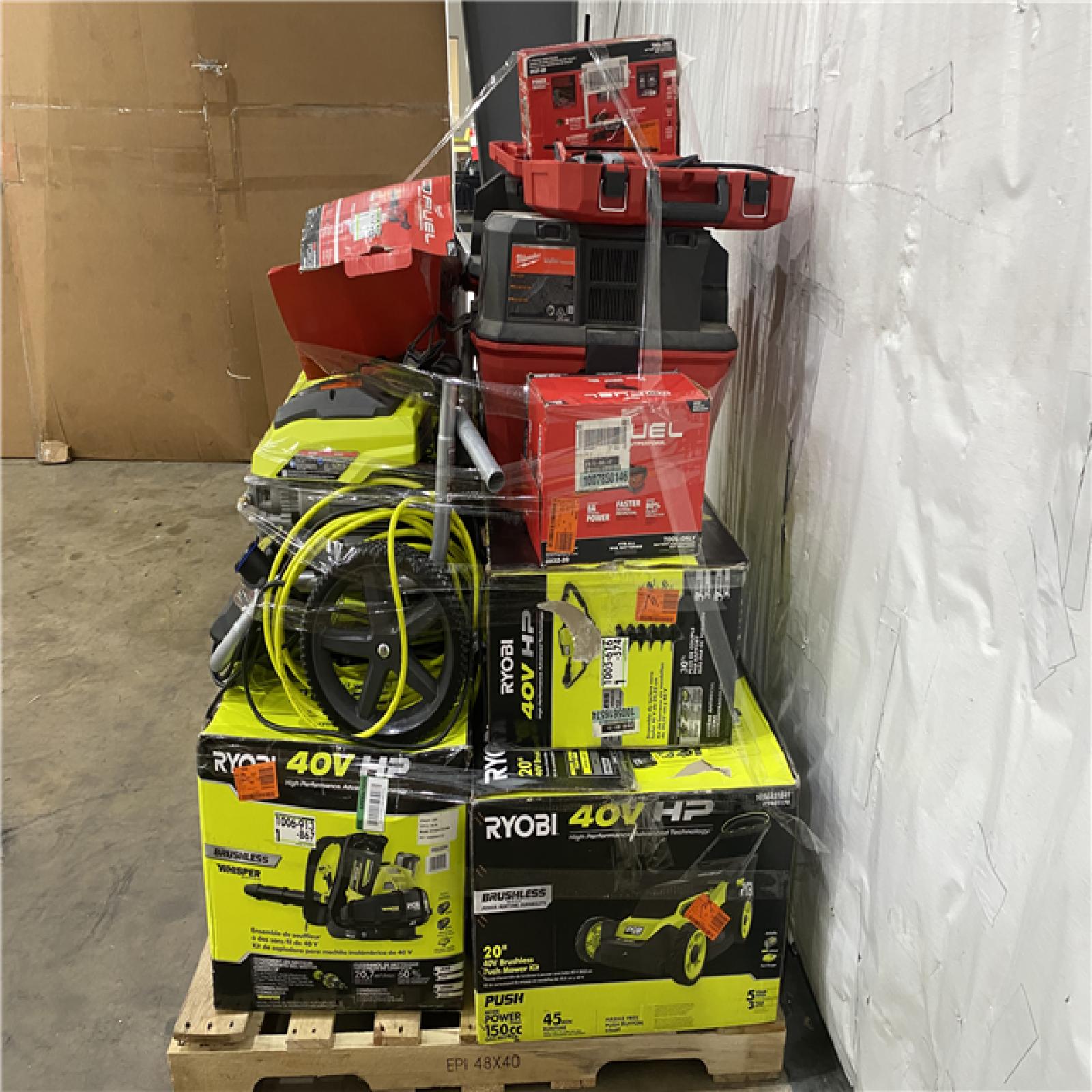Houston Location AS IS - Tool Pallet