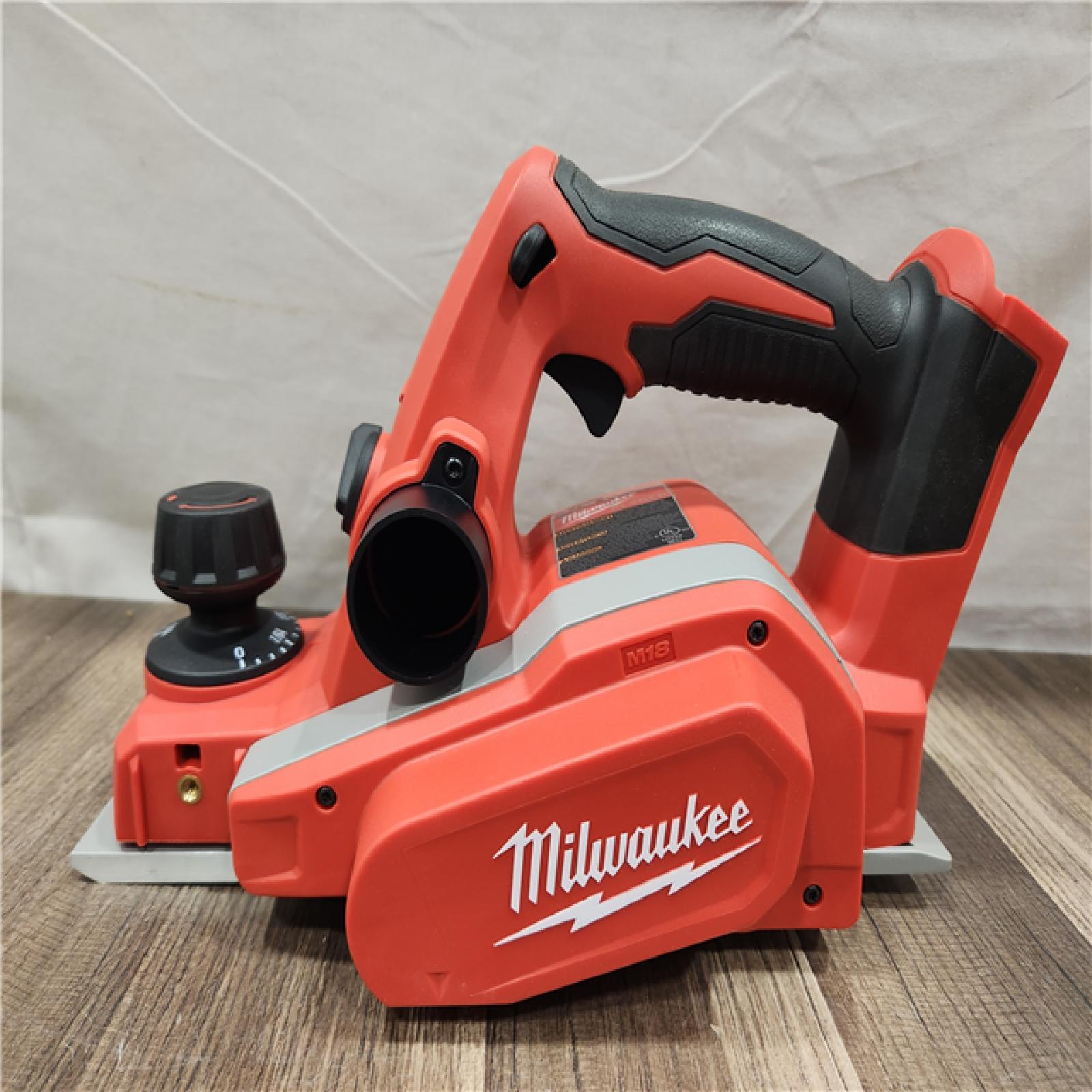 AS-IS- Milwaukee M18 18-Volt Lithium-Ion Cordless 3-1/4 in. Planer (Tool-Only)