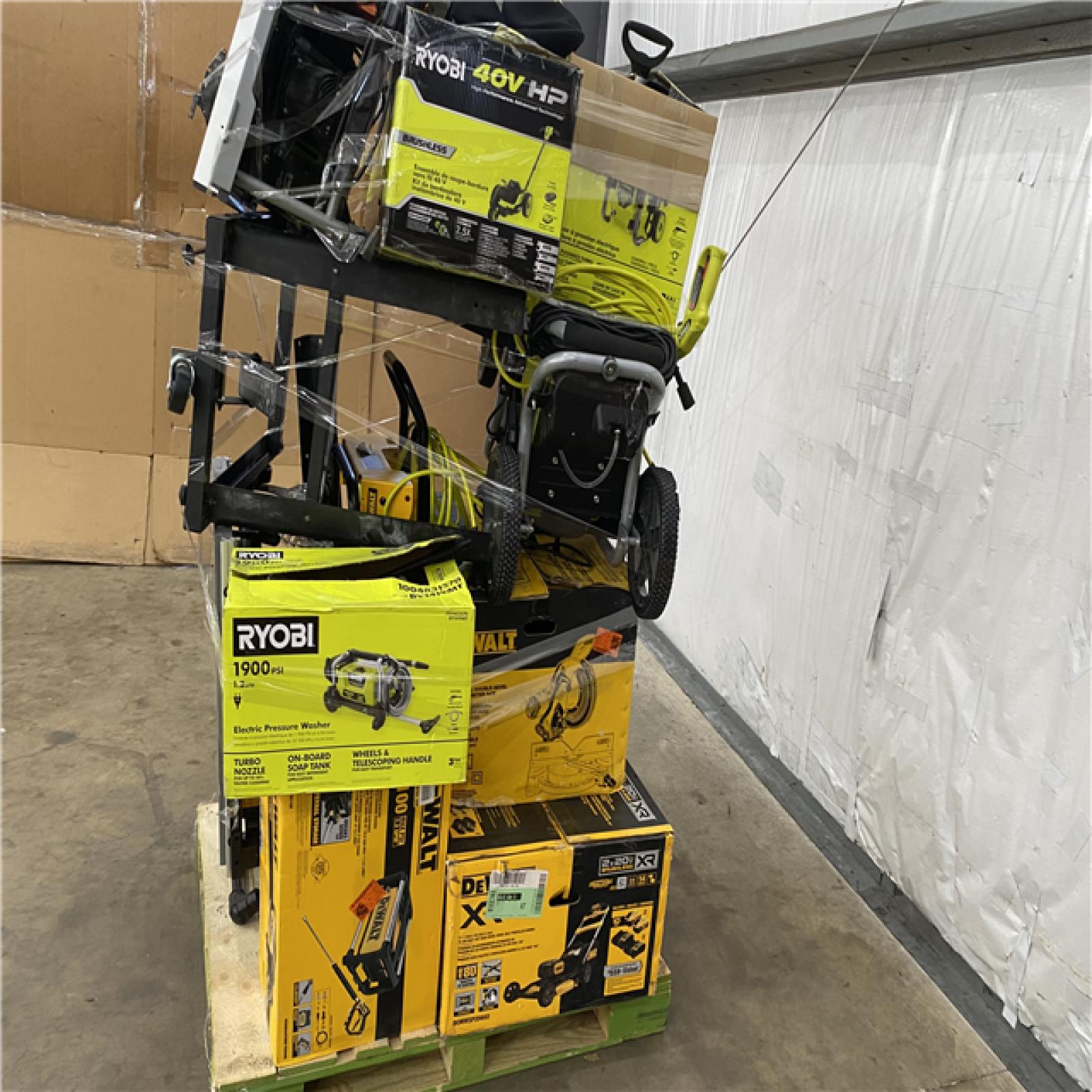 Houston Location AS IS - Tool Pallet